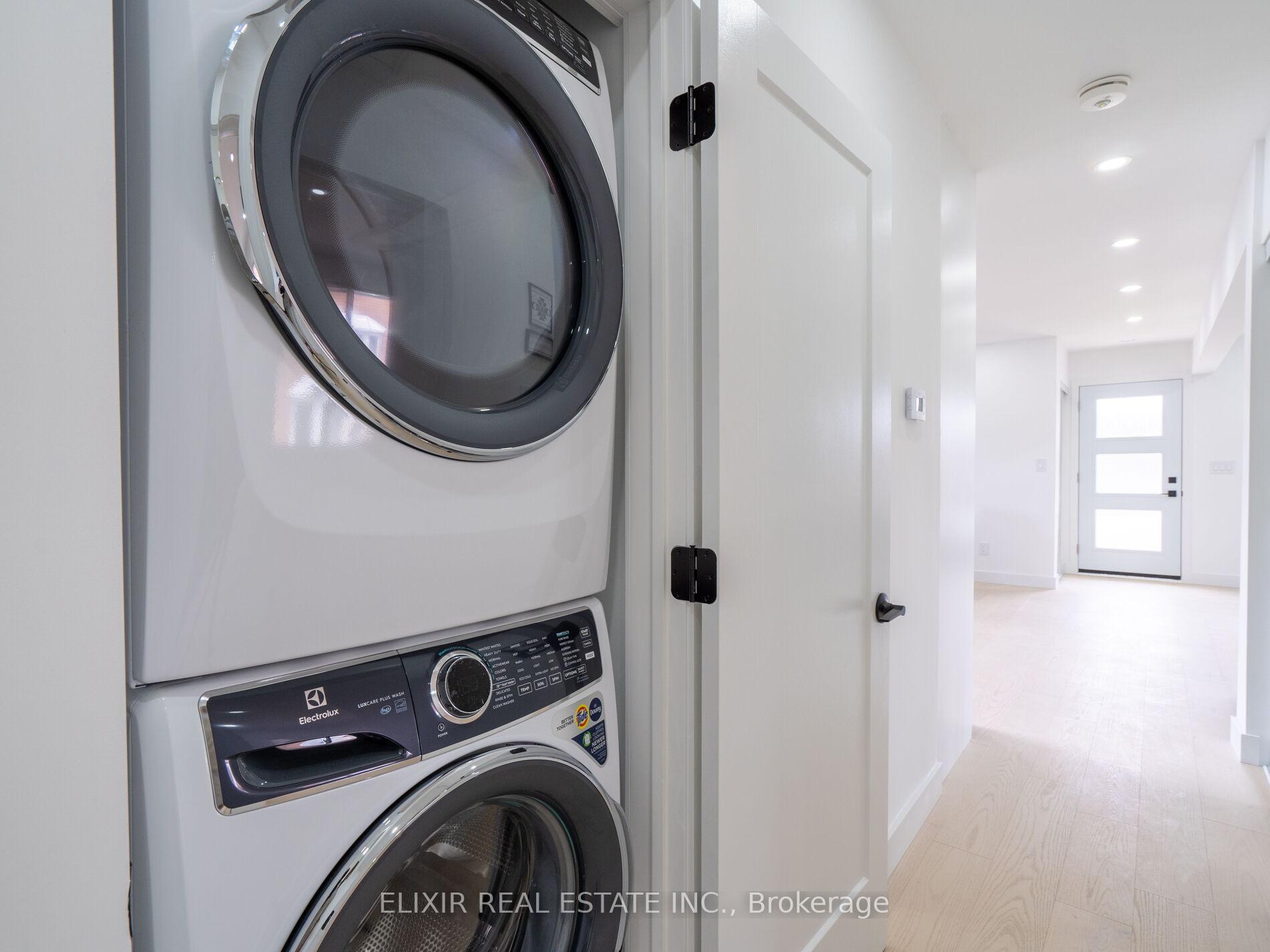Photo 18 of 63 Champlain Avenue, Hamilton, Greenford — HOMEH