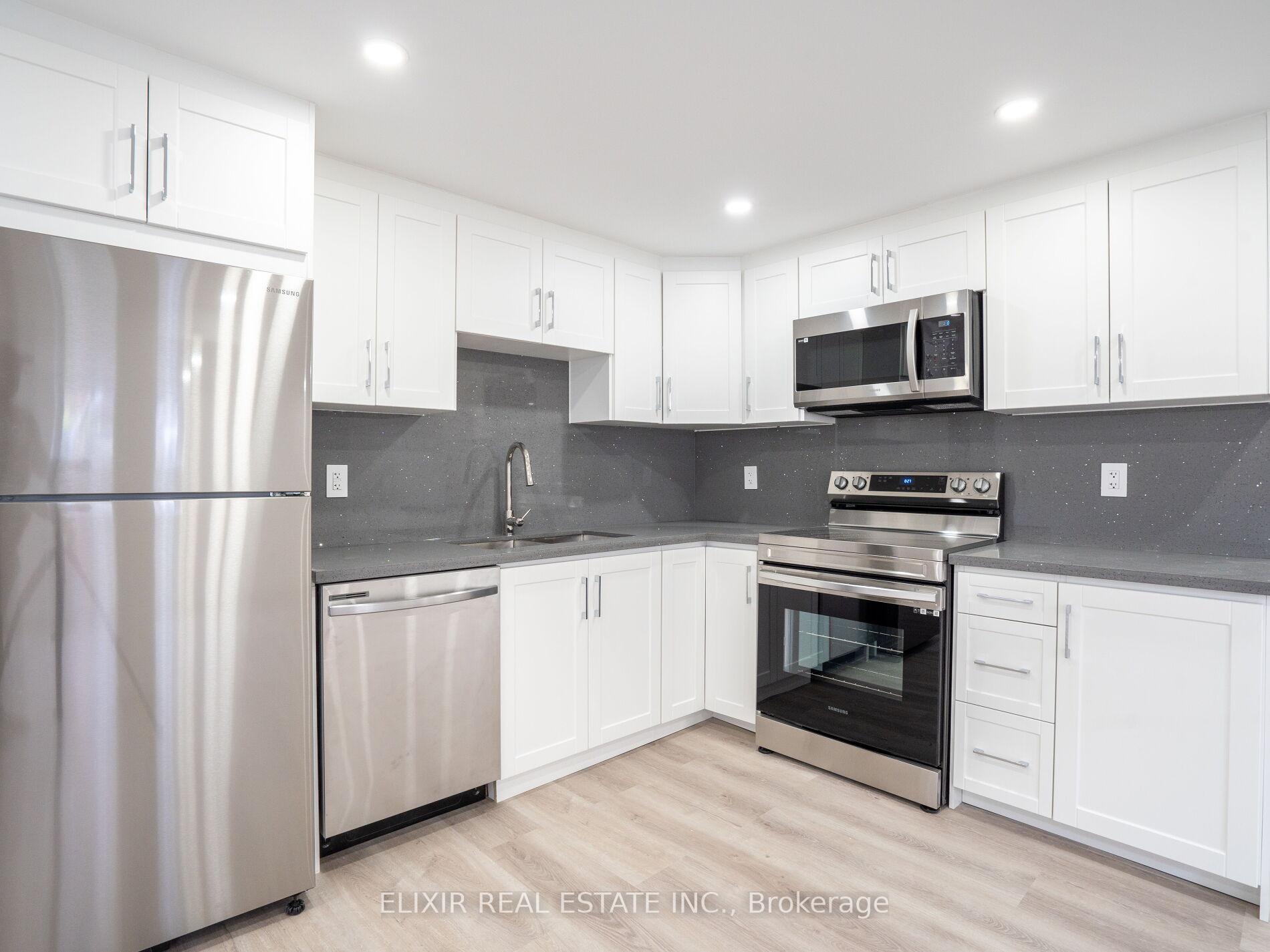 Photo 24 of 63 Champlain Avenue, Hamilton, Greenford — HOMEH