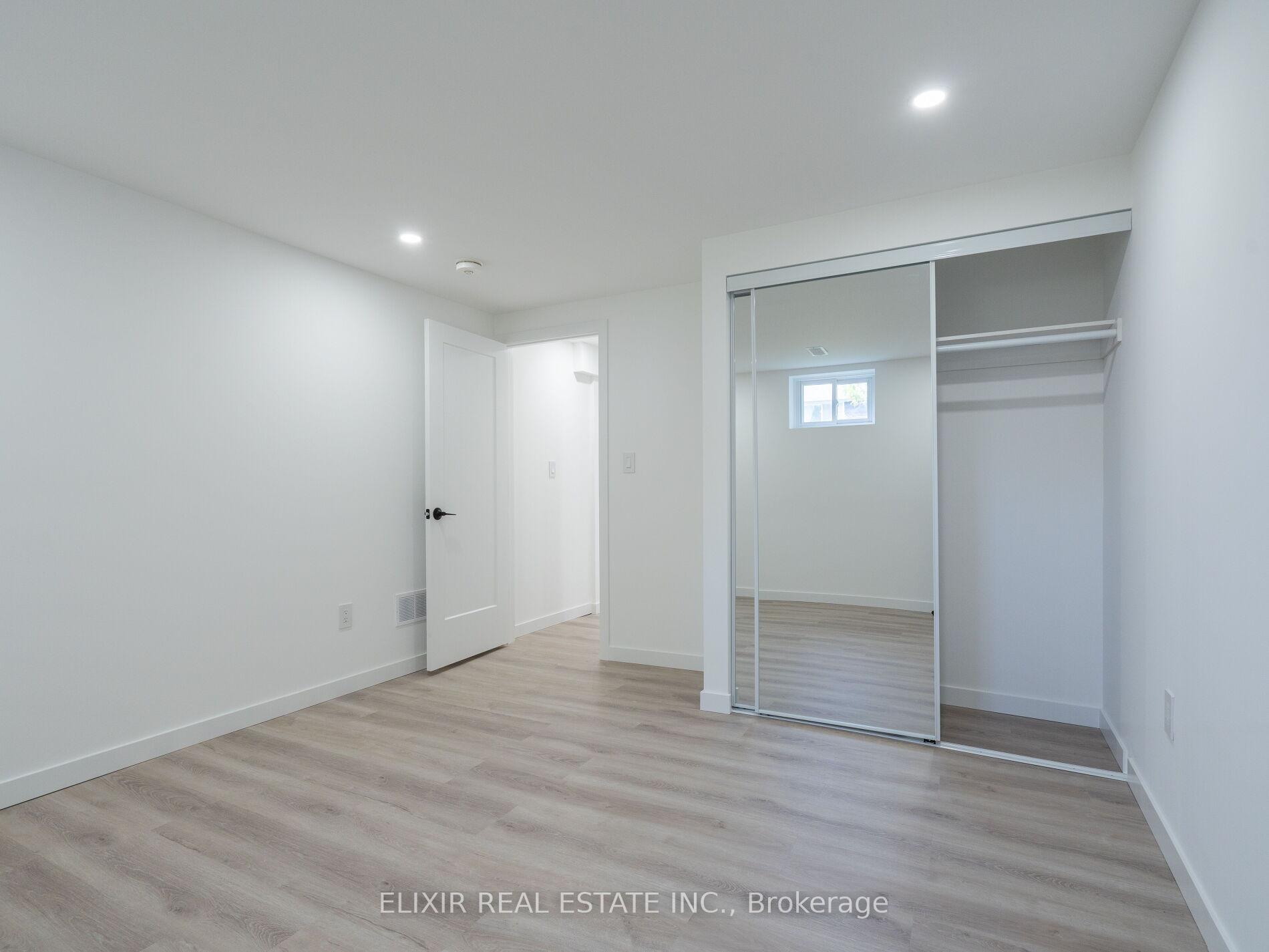 Photo 27 of 63 Champlain Avenue, Hamilton, Greenford — HOMEH