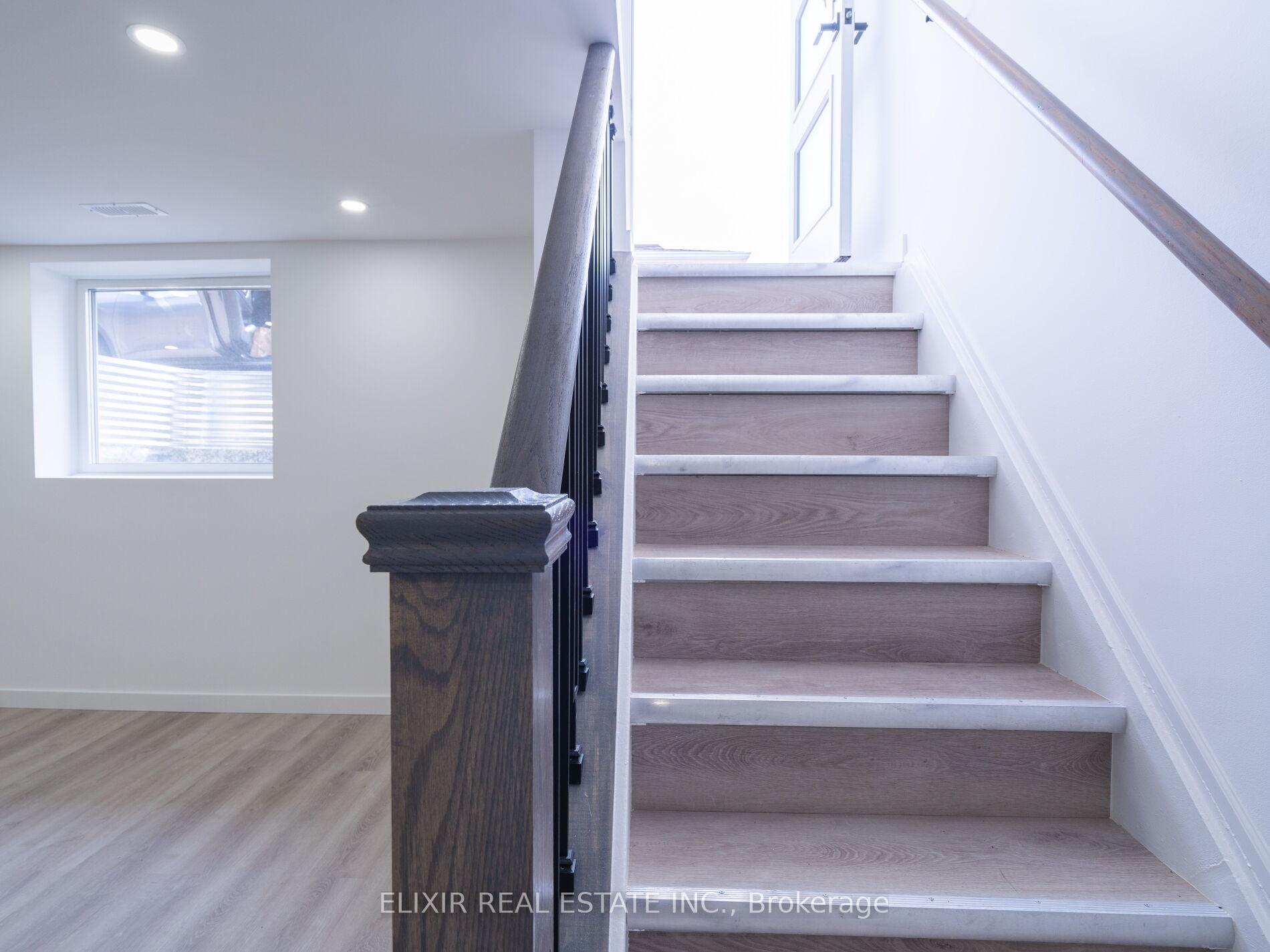 Photo 29 of 63 Champlain Avenue, Hamilton, Greenford — HOMEH