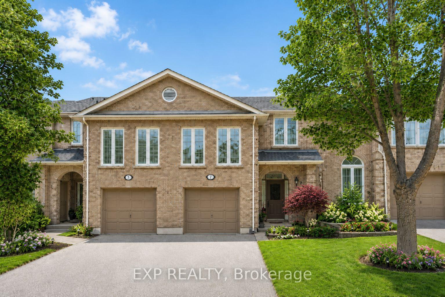 Photo 2 of 7 Wetherby Circle, Markham, German Mills — HOMEH