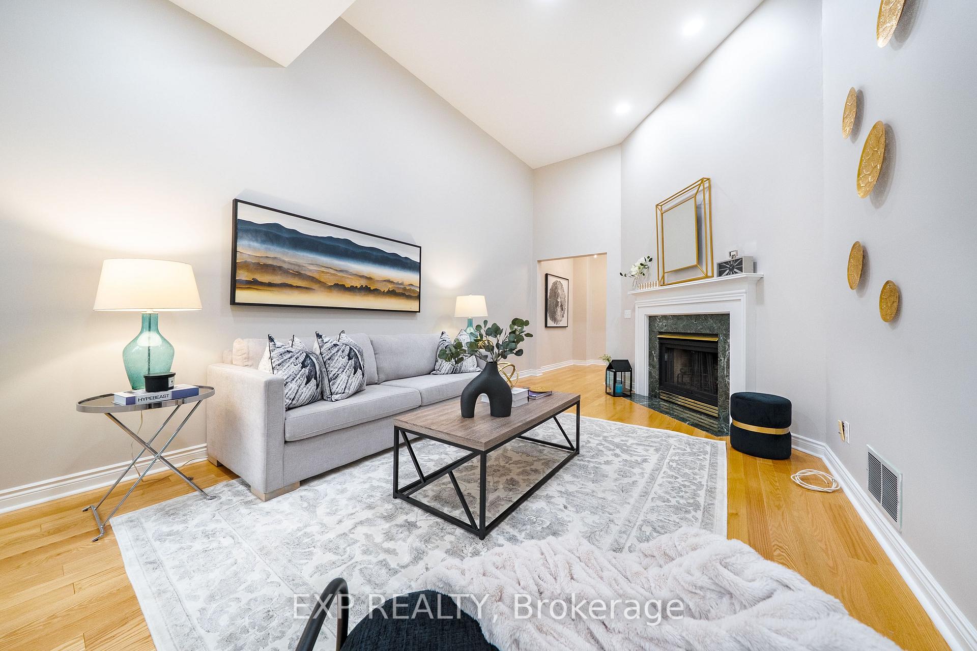 Photo 20 of 7 Wetherby Circle, Markham, German Mills — HOMEH