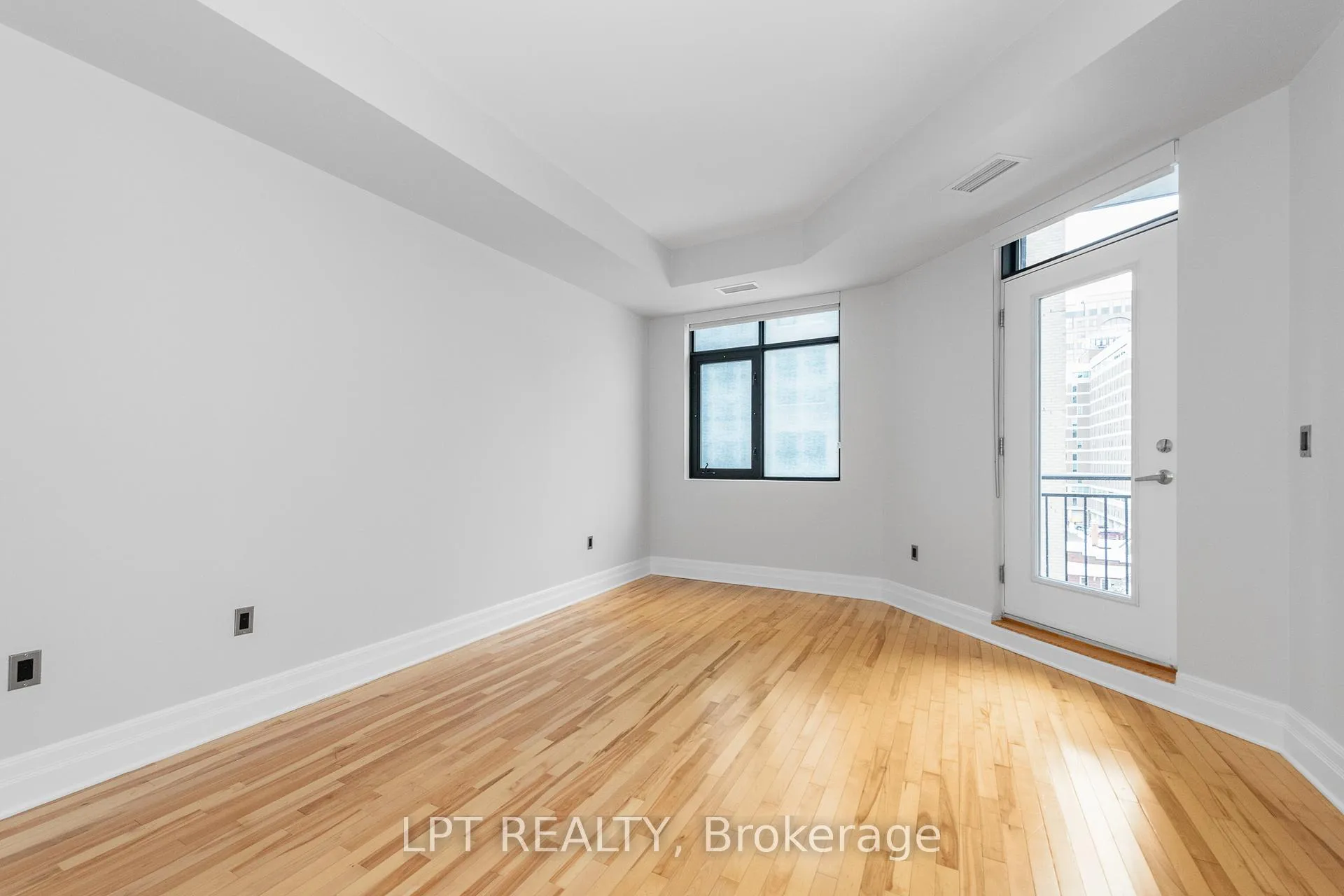 Photo 10 of Unit 606, 375 Lisgar Street, Ottawa, Ottawa Centre — HOMEH