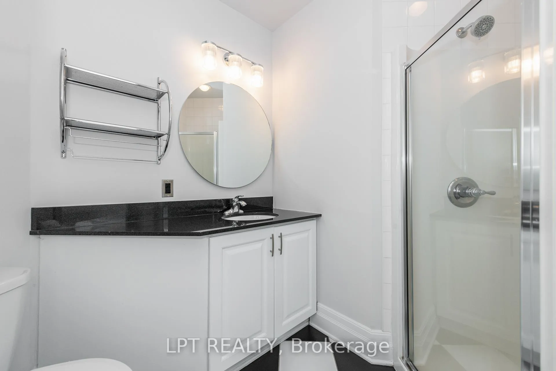 Photo 12 of Unit 606, 375 Lisgar Street, Ottawa, Ottawa Centre — HOMEH