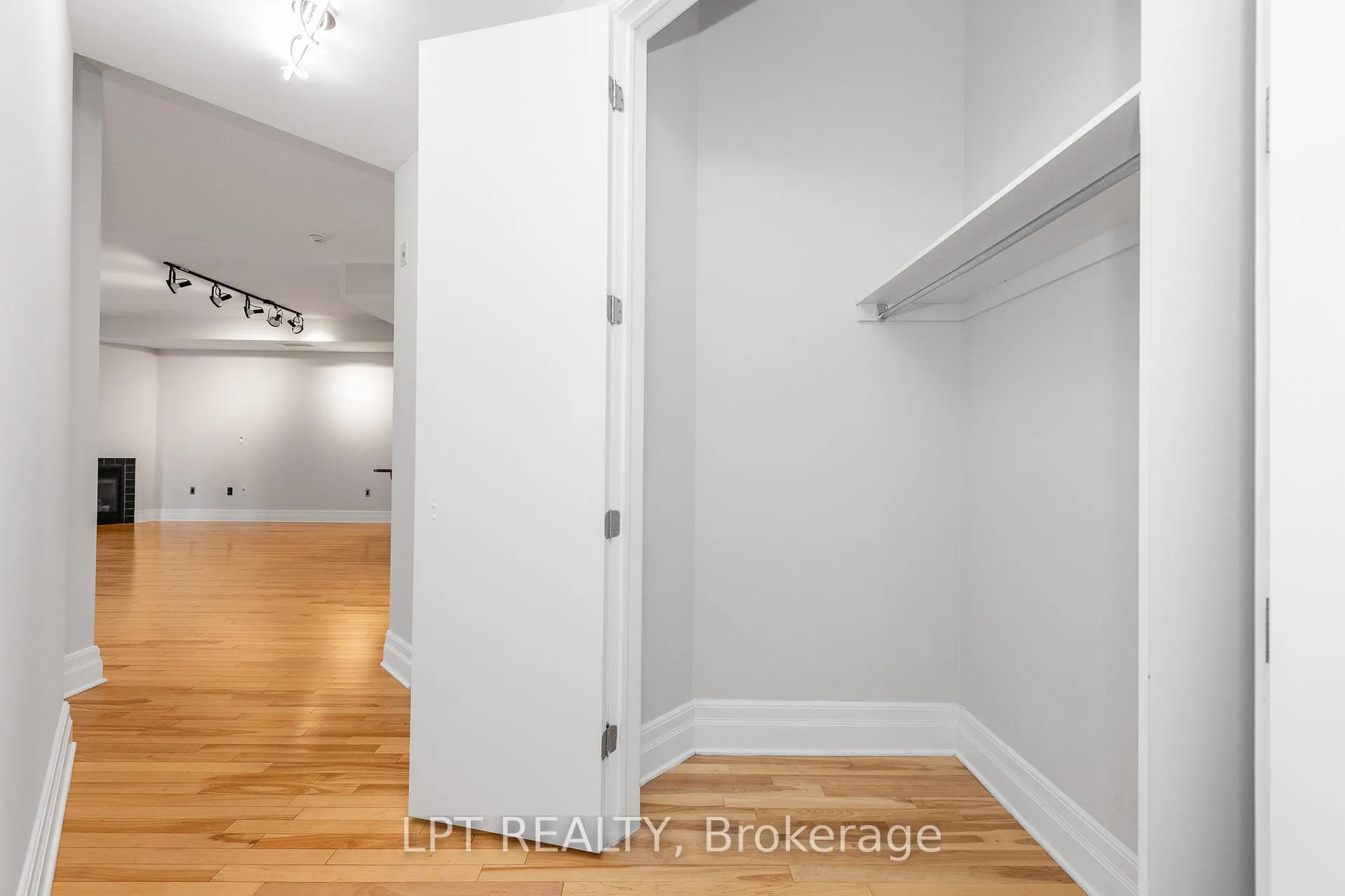Photo 20 of Unit 606, 375 Lisgar Street, Ottawa, Ottawa Centre — HOMEH