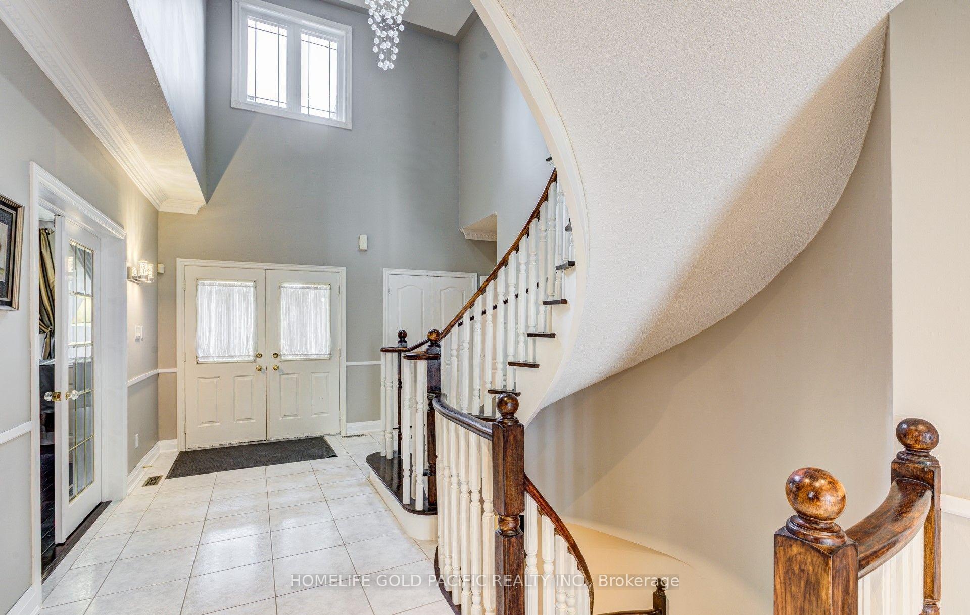 Photo 4 of 101 Clarendon Drive, Richmond Hill, Bayview Hill — HOMEH