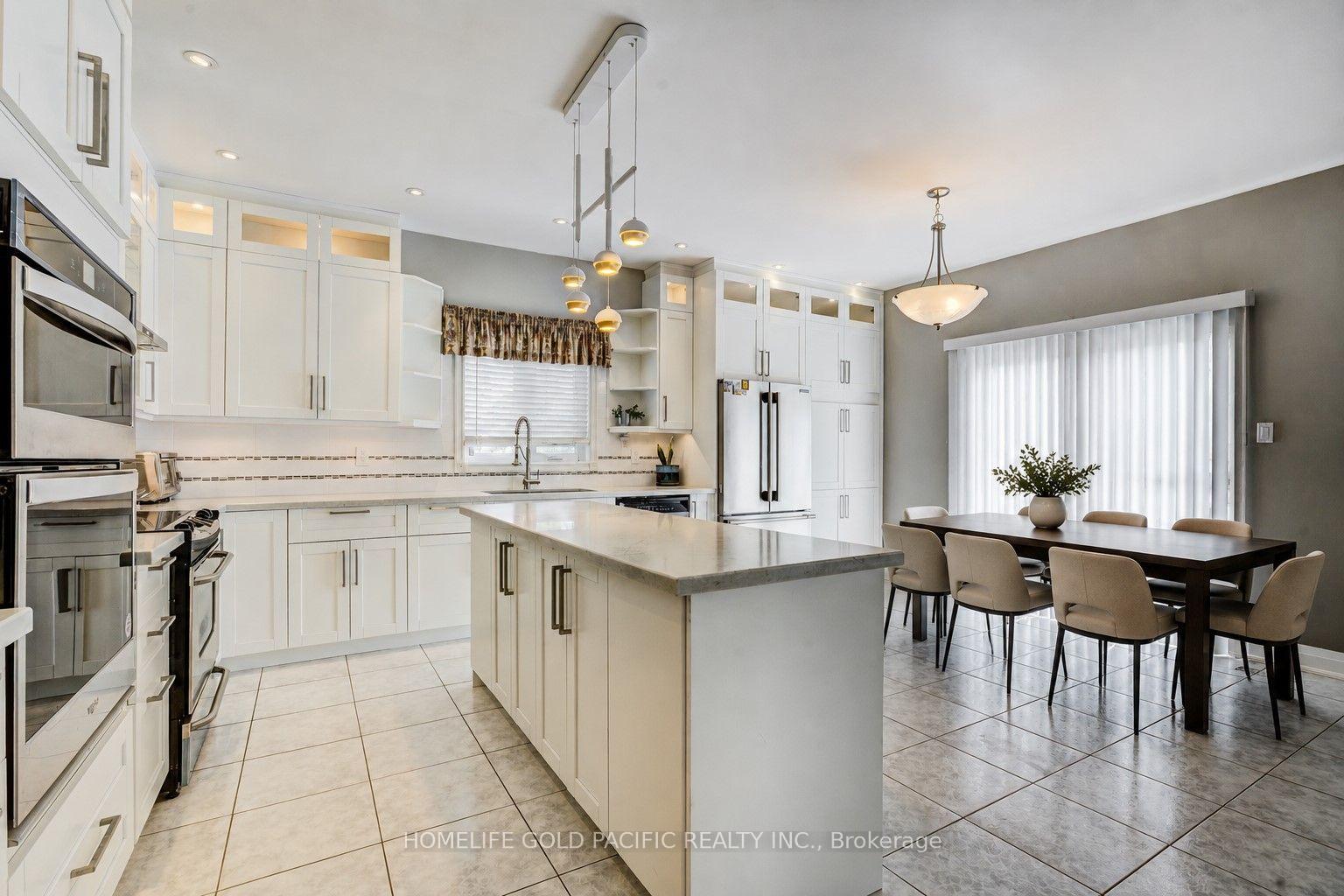 Photo 11 of 101 Clarendon Drive, Richmond Hill, Bayview Hill — HOMEH