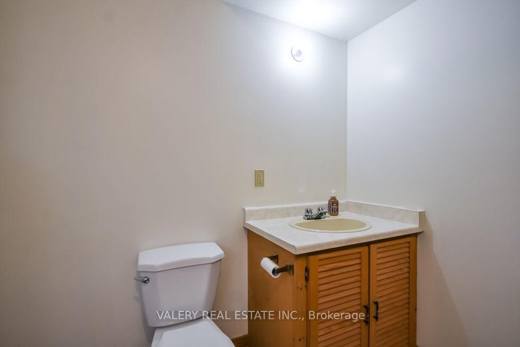 Photo 21 of 215 Fraser Street, Gravenhurst, Muskoka (S) — HOMEH