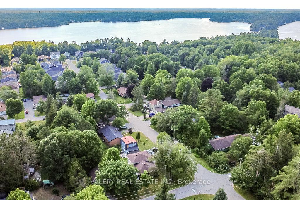 Photo 34 of 215 Fraser Street, Gravenhurst, Muskoka (S) — HOMEH