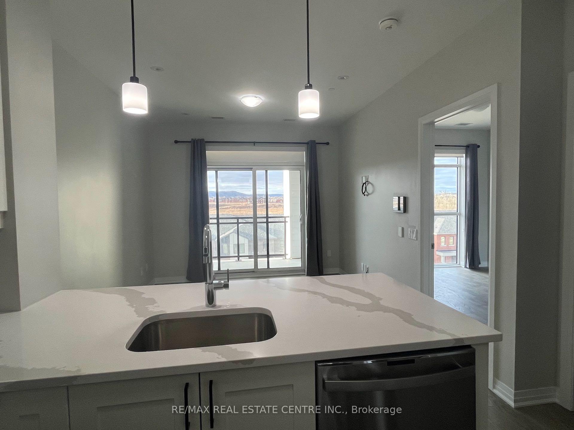 Photo 5 of Unit 422, 460 Gordon Krantz Avenue, Milton, Walker — HOMEH