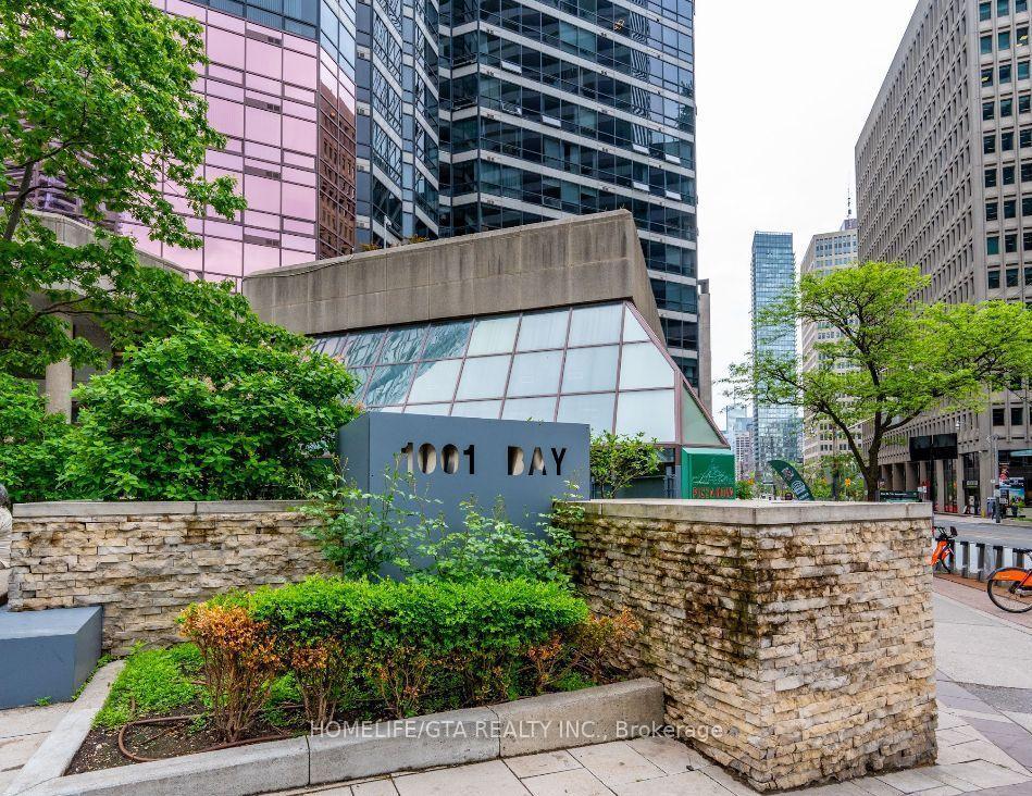 Photo 2 of Unit 3103, 1001 Bay Street, Toronto, Bay Street Corridor — HOMEH