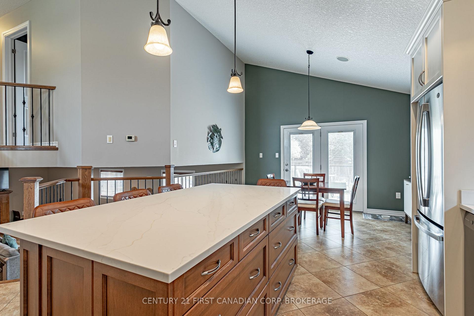 Photo 9 of 270 Boyd Boulevard, Zorra, Thamesford — HOMEH
