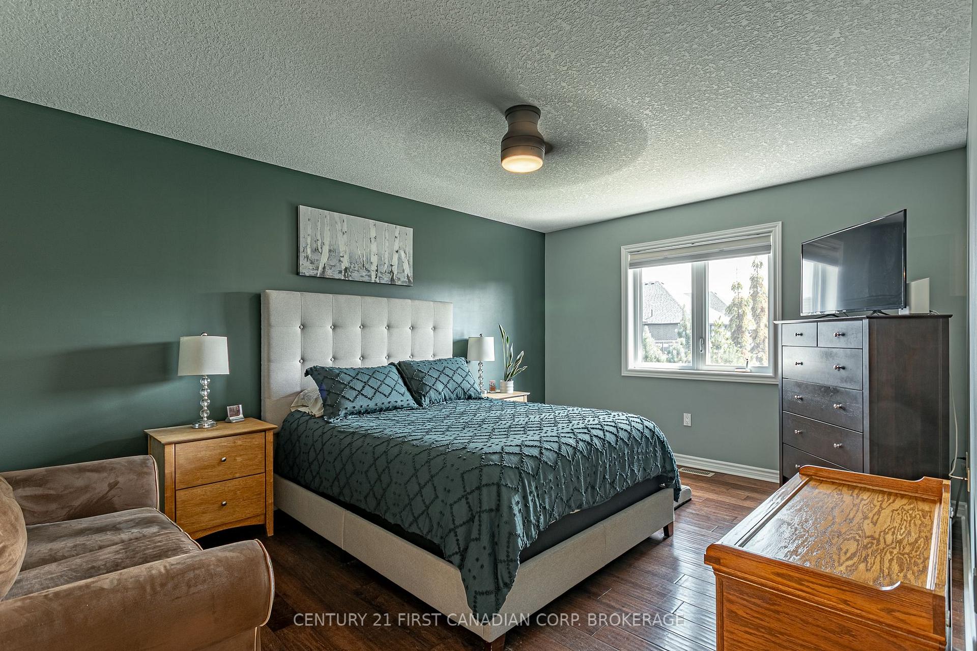 Photo 18 of 270 Boyd Boulevard, Zorra, Thamesford — HOMEH