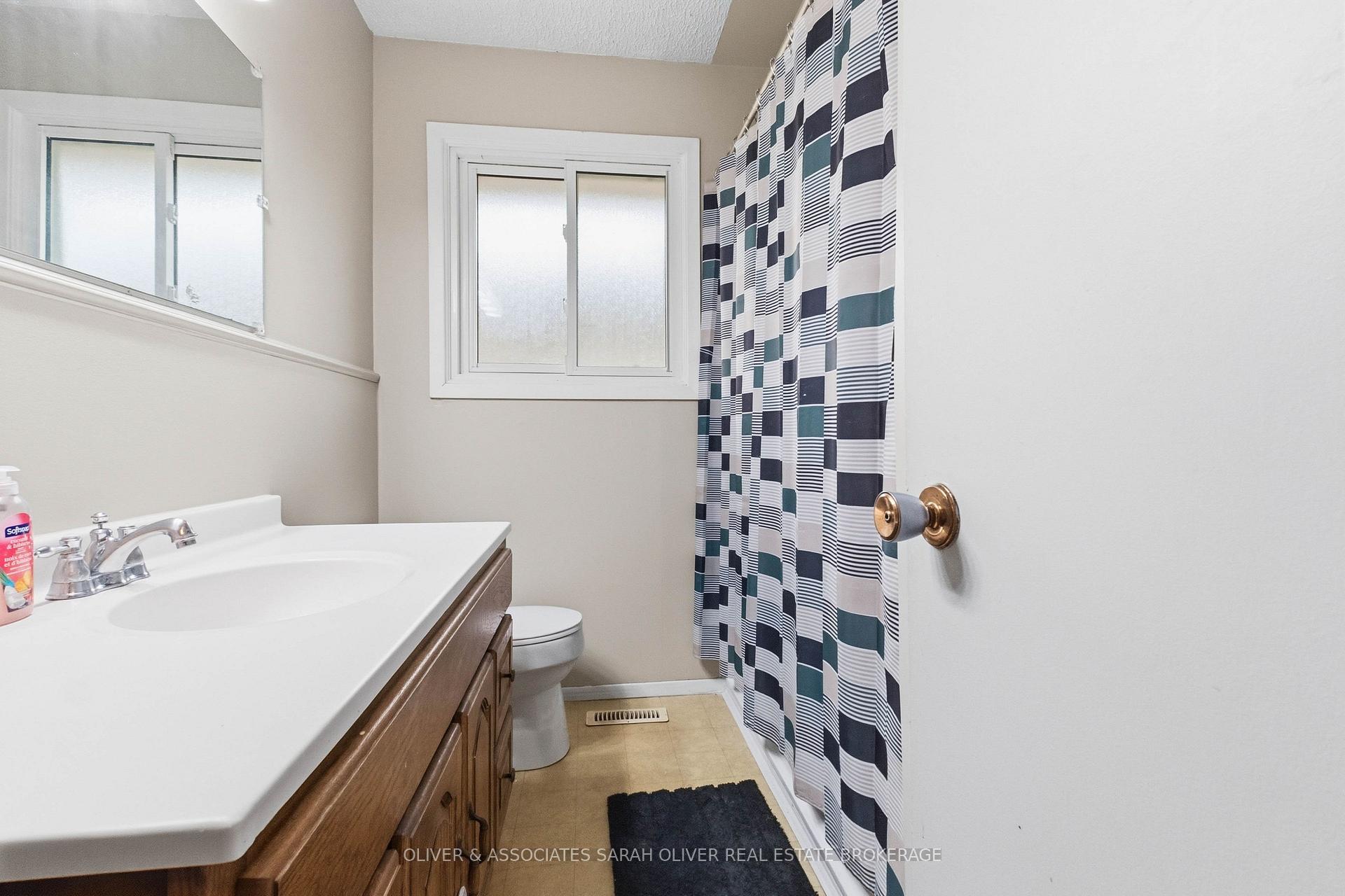 Photo 29 of 111 Treelawn Avenue, Aylmer — HOMEH
