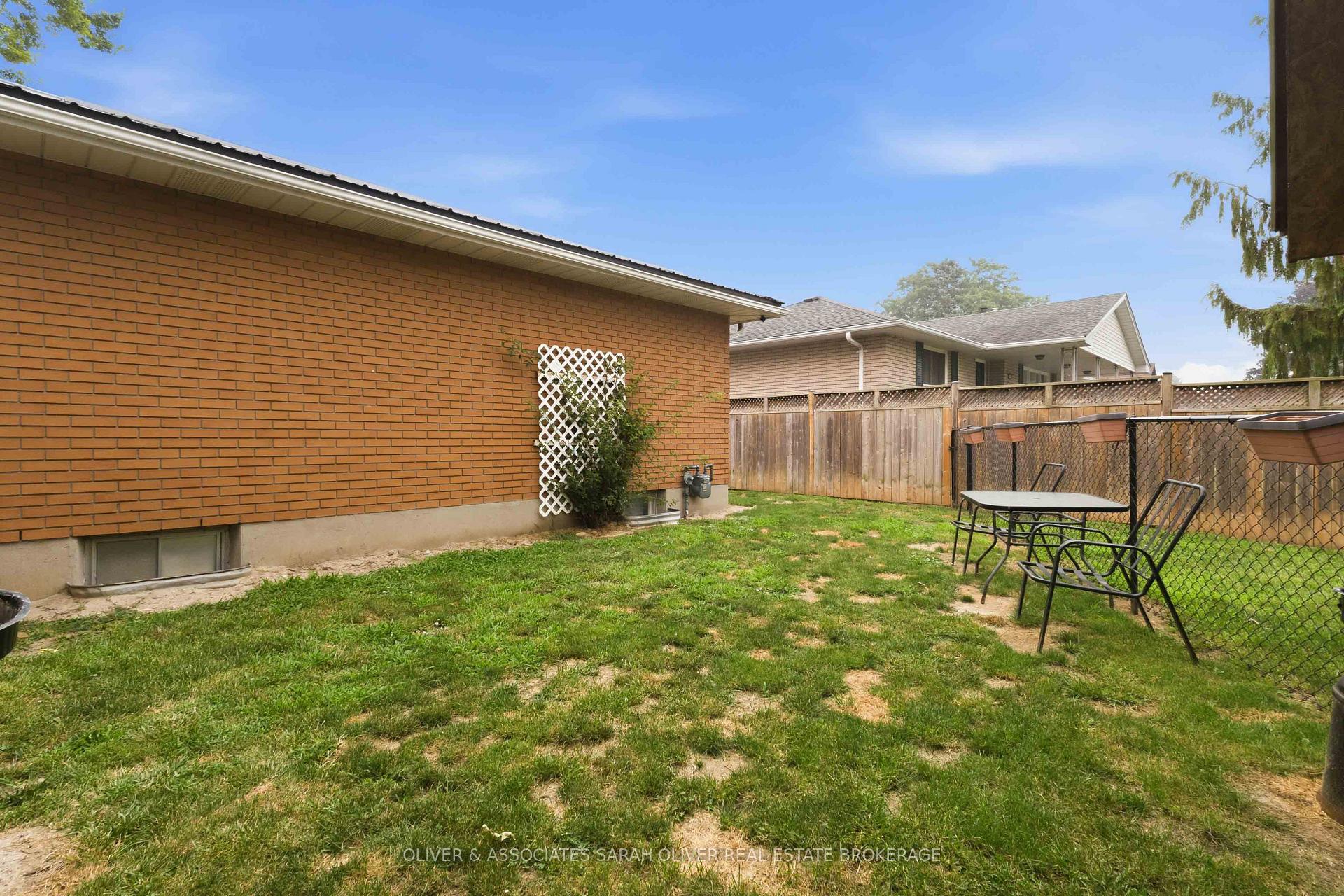 Photo 36 of 111 Treelawn Avenue, Aylmer — HOMEH