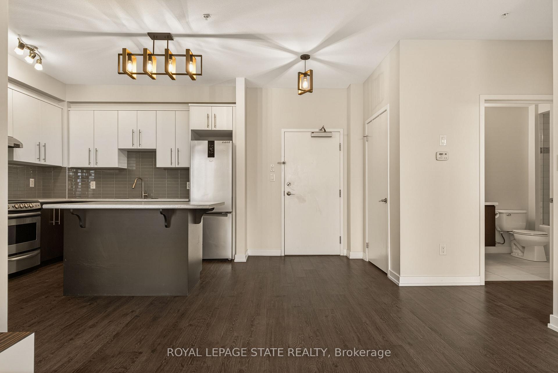 Photo 9 of Unit 308, 520 North Service Road, Grimsby, Grimsby Beach — HOMEH