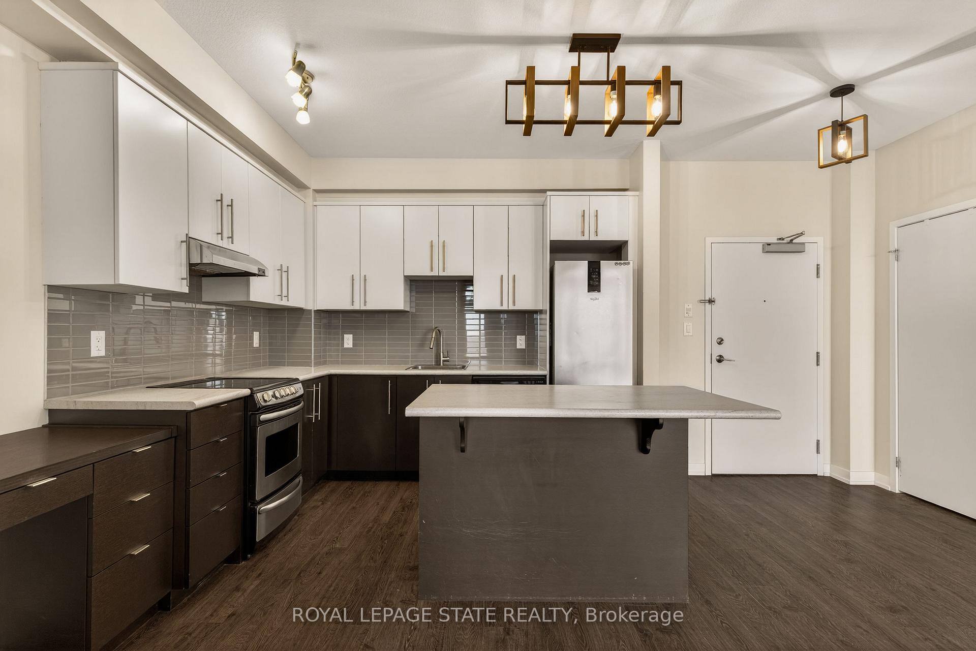 Photo 17 of Unit 308, 520 North Service Road, Grimsby, Grimsby Beach — HOMEH