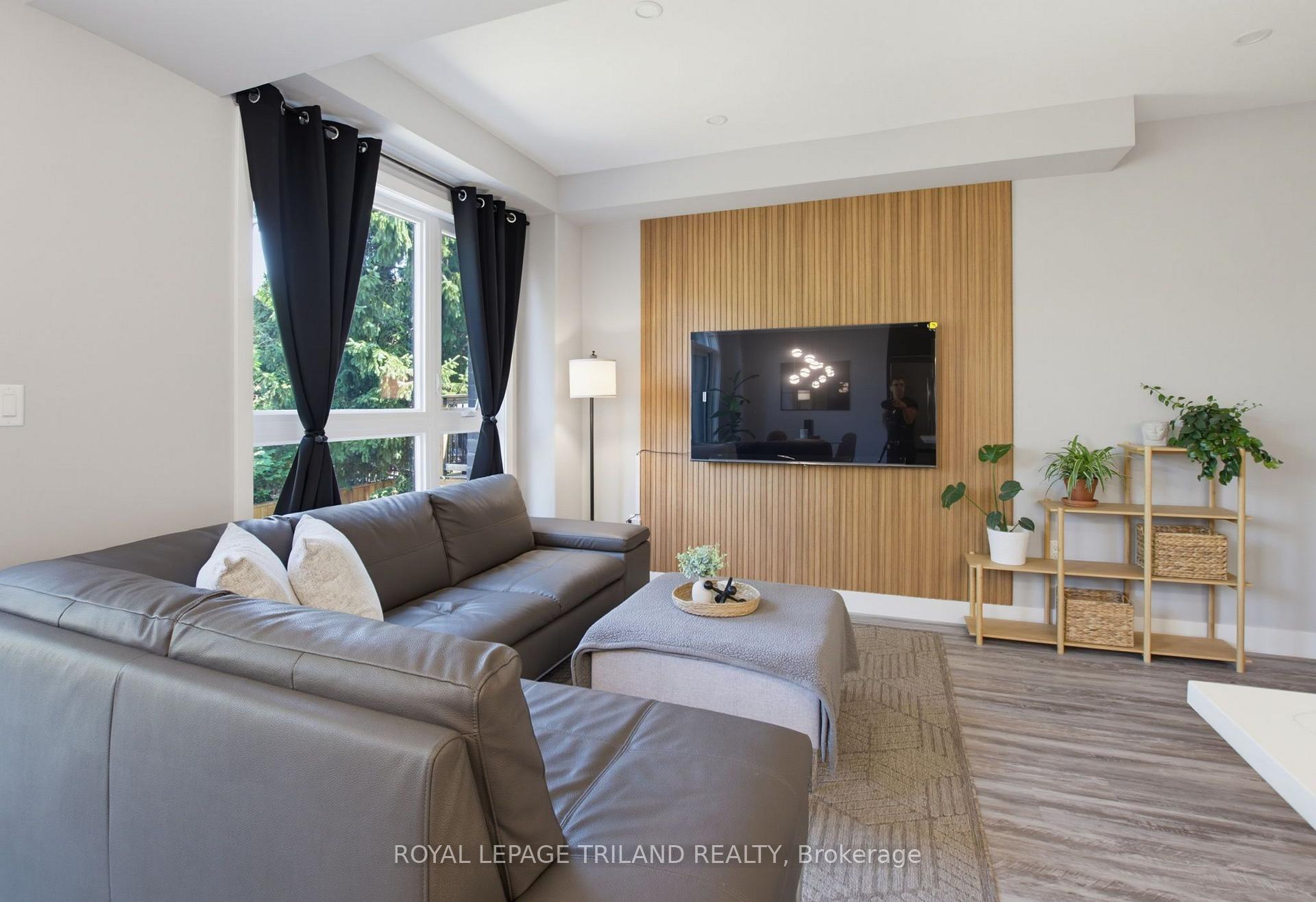 Photo 12 of Unit 14, 3557 Colonel Talbot Road, London, South V — HOMEH