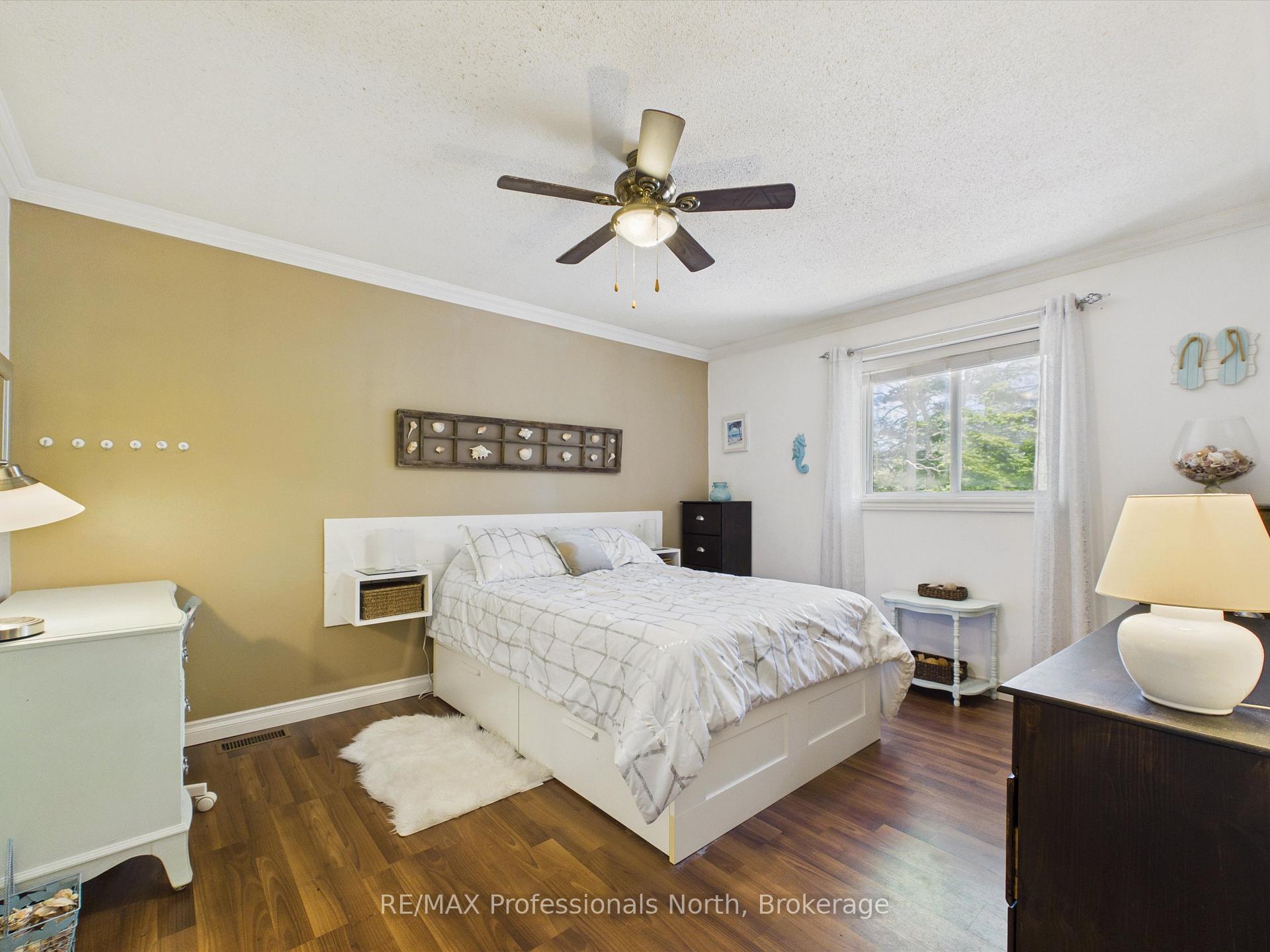 Photo 11 of 800 Manitoba Street, Bracebridge, Macaulay — HOMEH