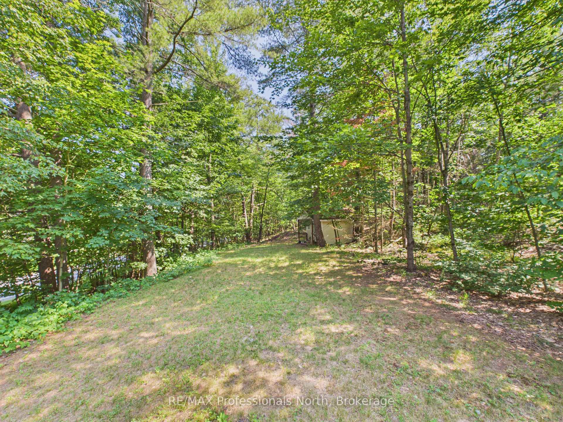 Photo 24 of 800 Manitoba Street, Bracebridge, Macaulay — HOMEH