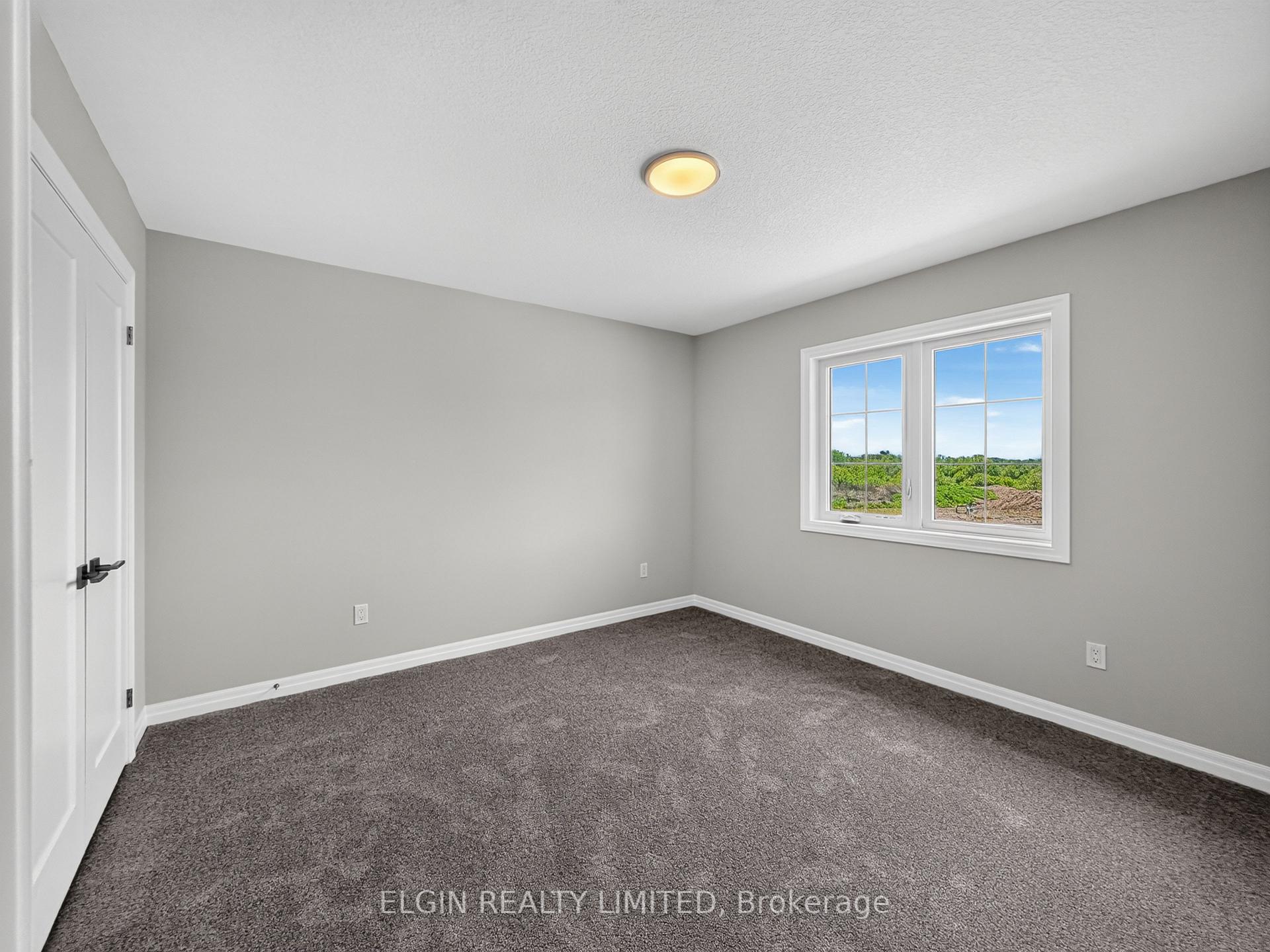 Photo 15 of 30 Hemlock Crescent, Aylmer — HOMEH