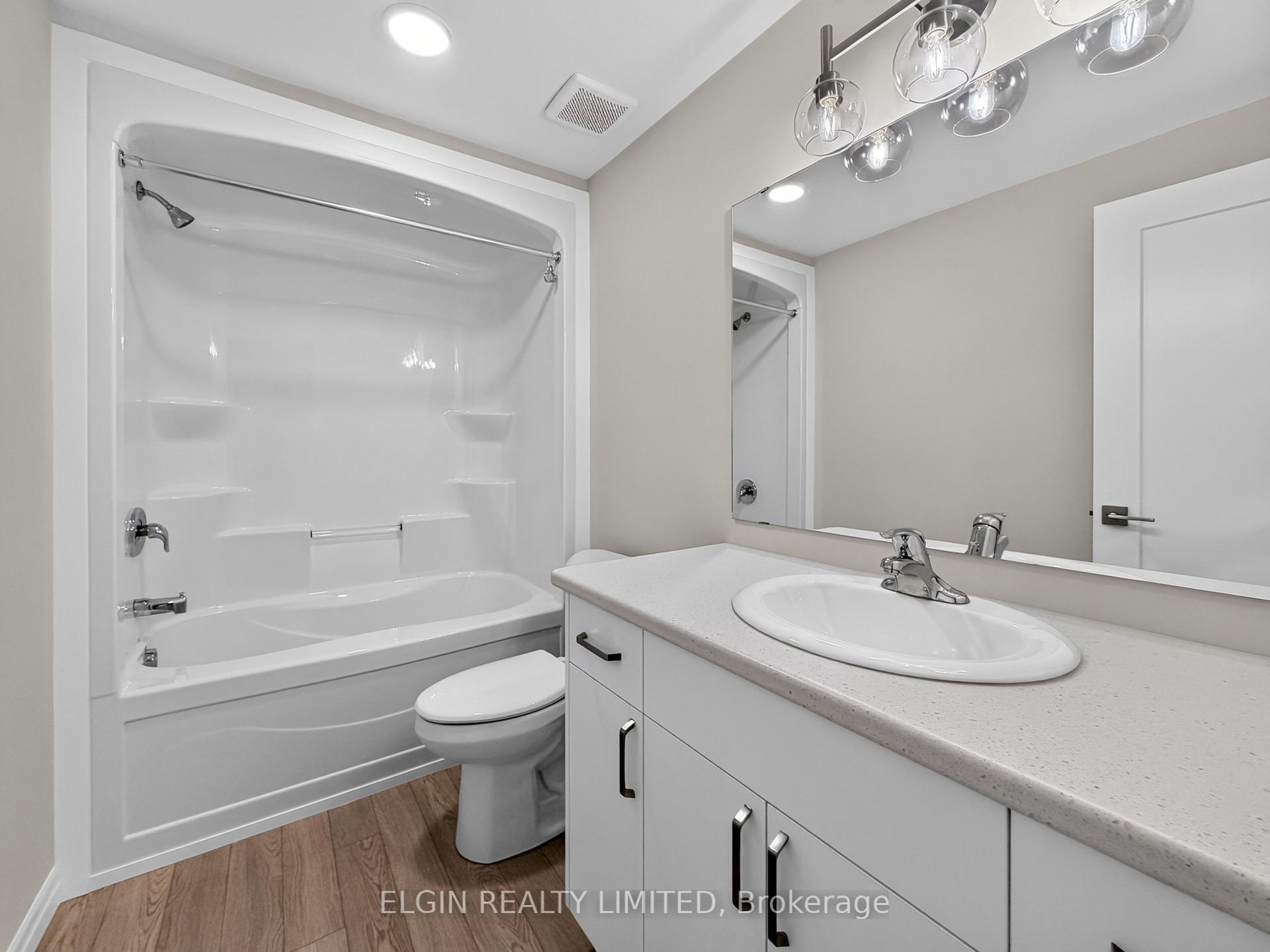 Photo 21 of 30 Hemlock Crescent, Aylmer — HOMEH