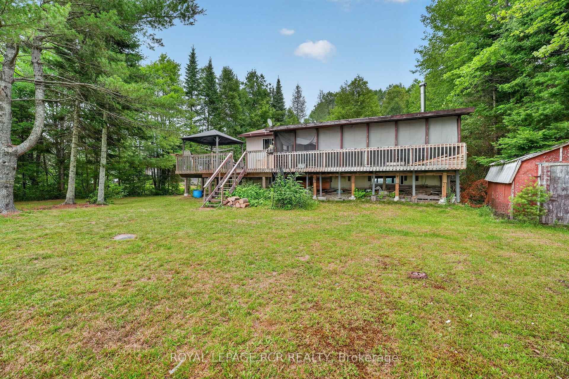 Photo 2 of 1101 Peter Road, Bracebridge, Macaulay — HOMEH