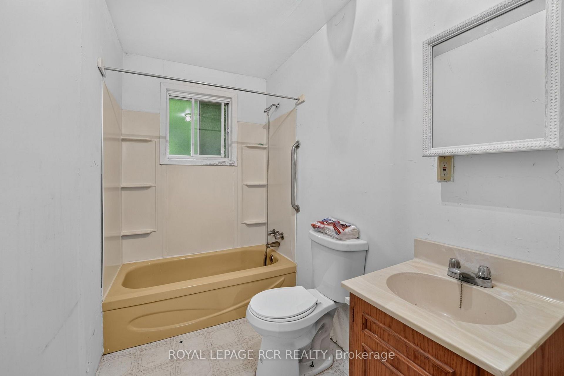 Photo 16 of 1101 Peter Road, Bracebridge, Macaulay — HOMEH