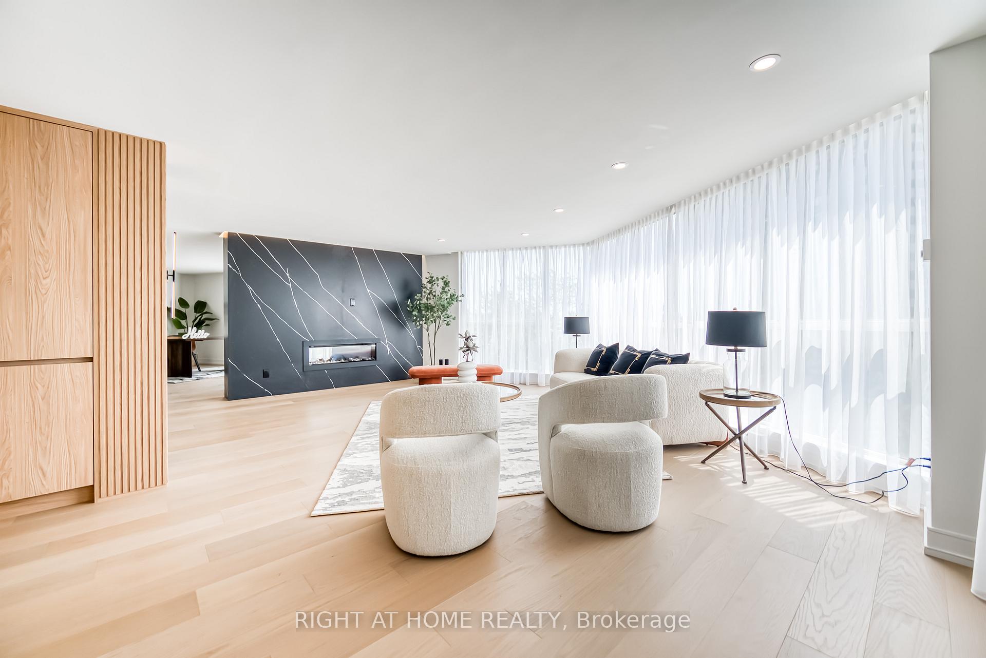 Photo 4 of Unit 501, 85 Skymark Drive, North York, Hillcrest Village — HOMEH