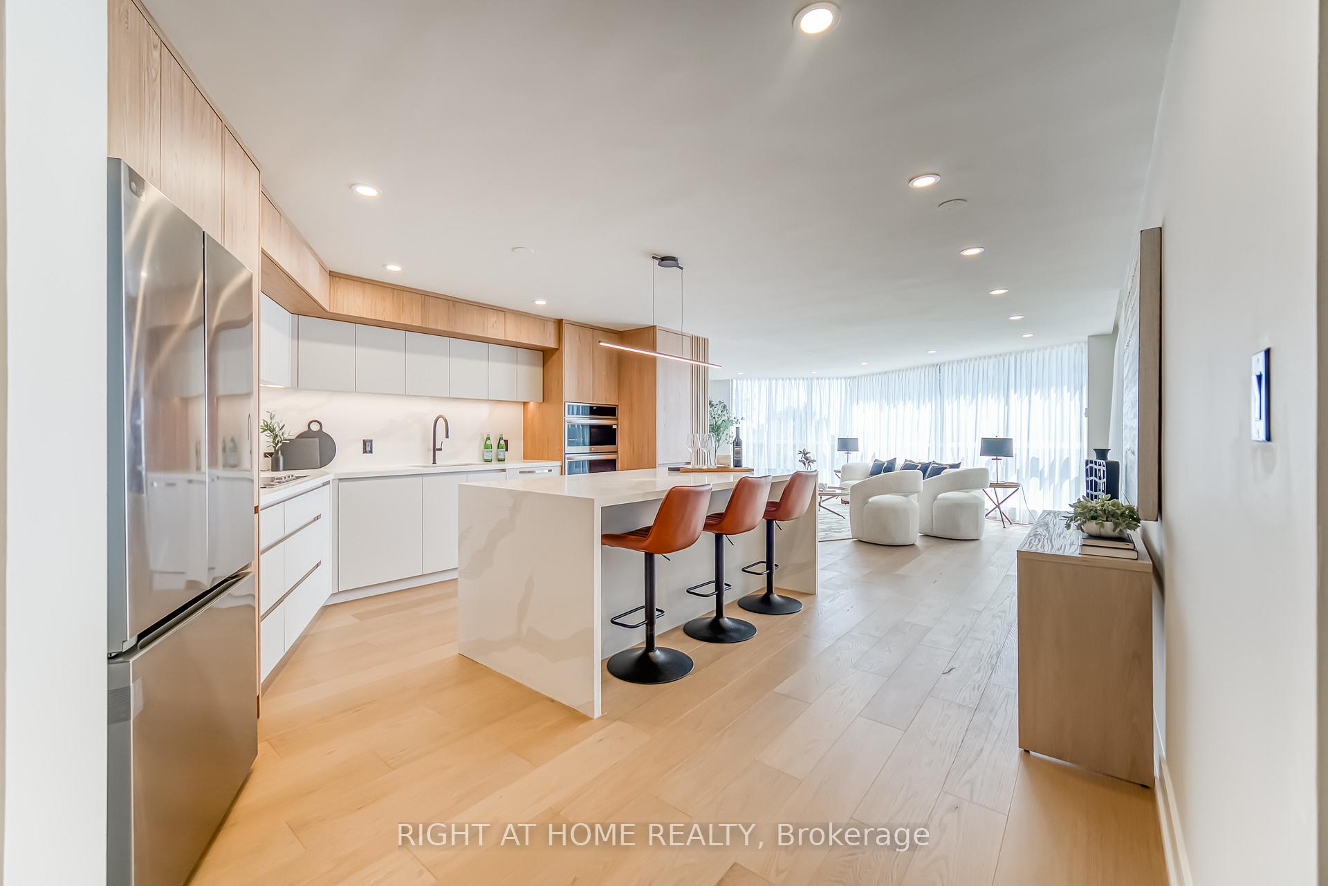Photo 7 of Unit 501, 85 Skymark Drive, North York, Hillcrest Village — HOMEH