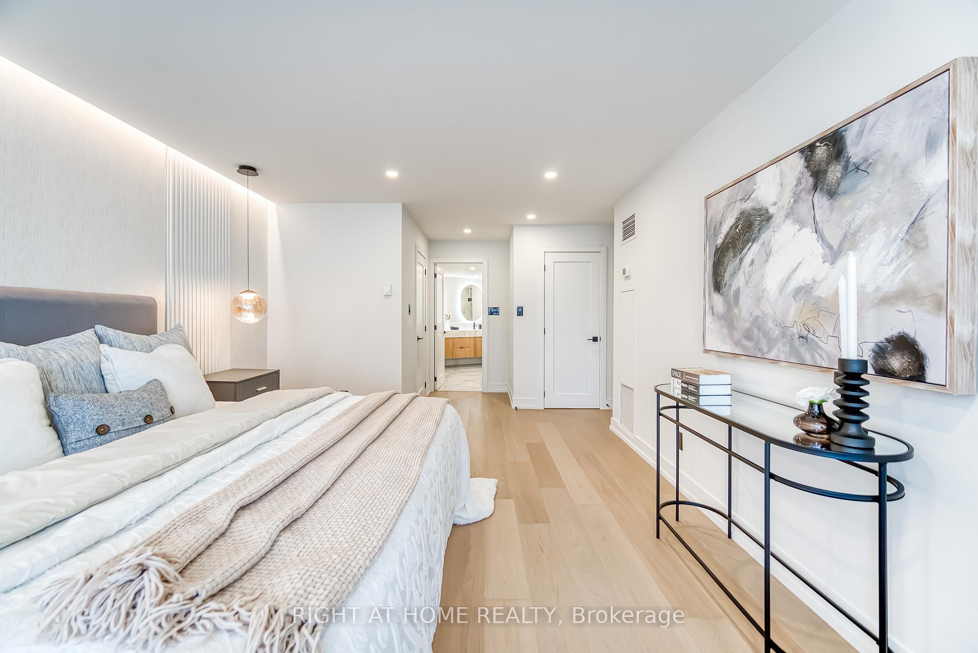 Photo 19 of Unit 501, 85 Skymark Drive, North York, Hillcrest Village — HOMEH
