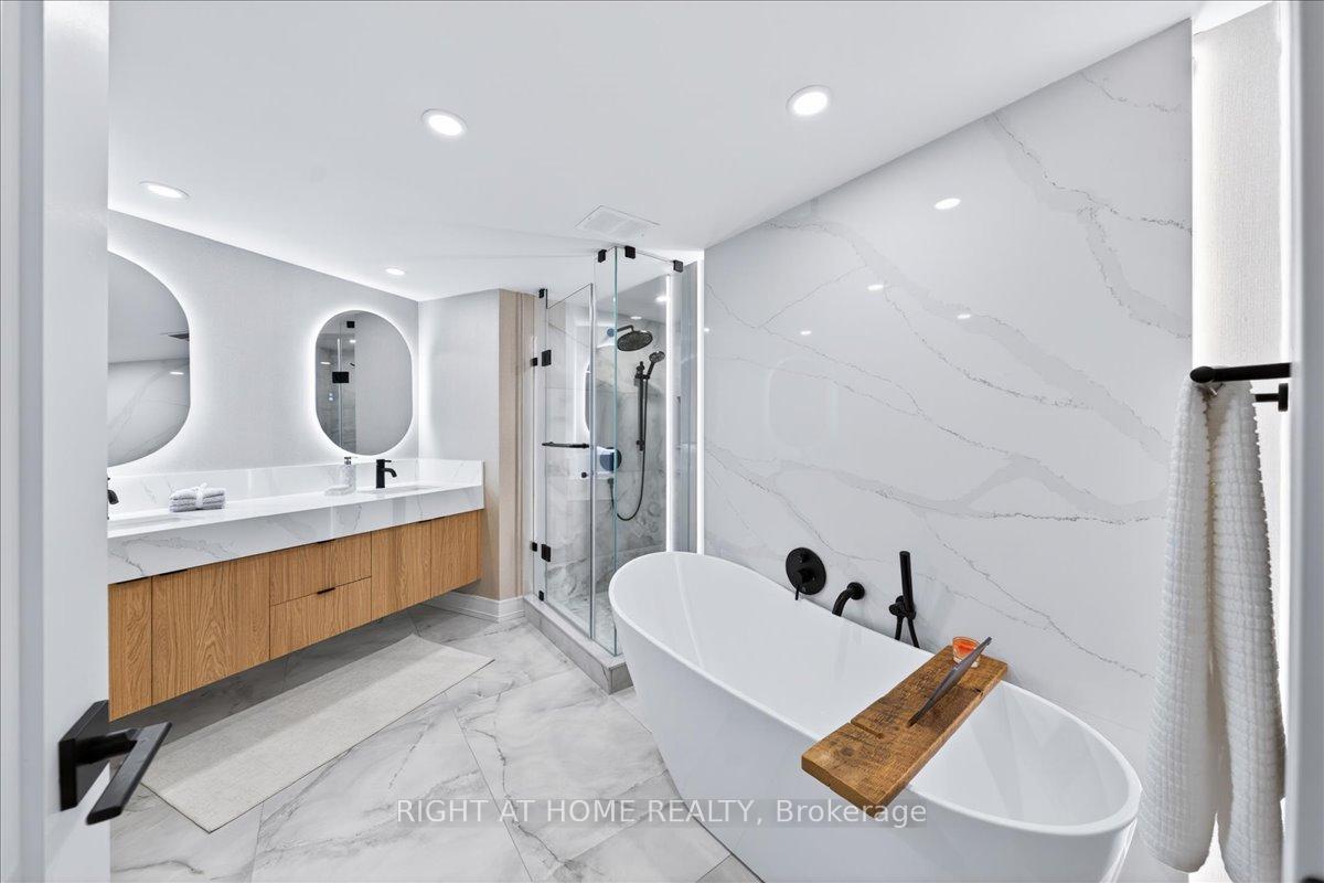 Photo 20 of Unit 501, 85 Skymark Drive, North York, Hillcrest Village — HOMEH
