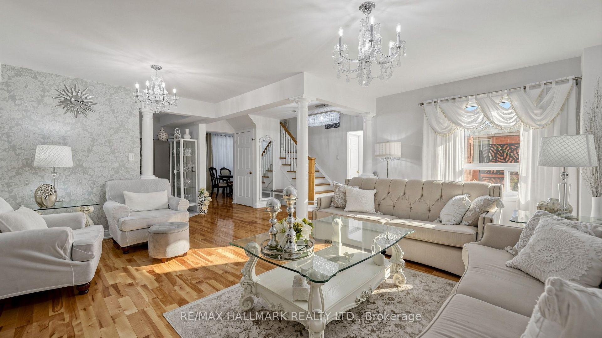 Photo 5 of 25 Wicks Drive, Ajax, Central East — HOMEH