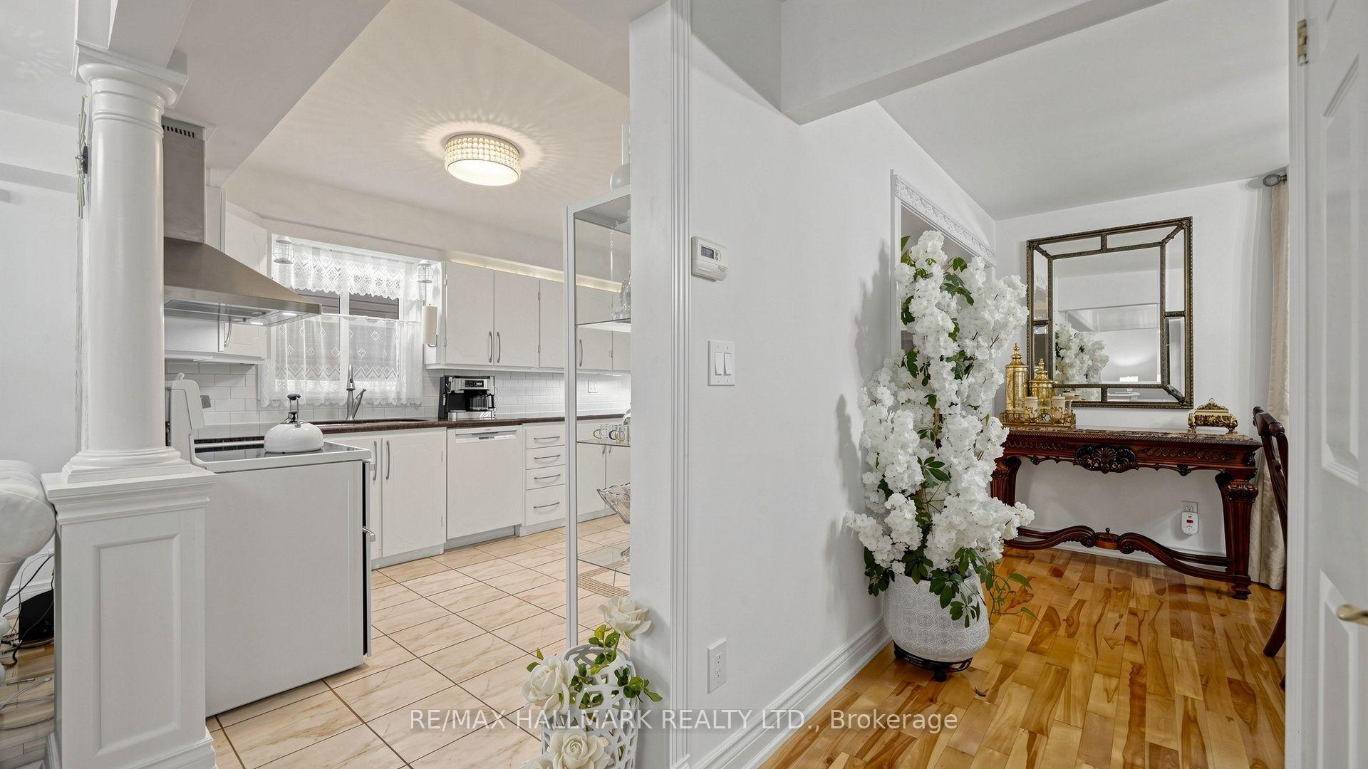 Photo 9 of 25 Wicks Drive, Ajax, Central East — HOMEH
