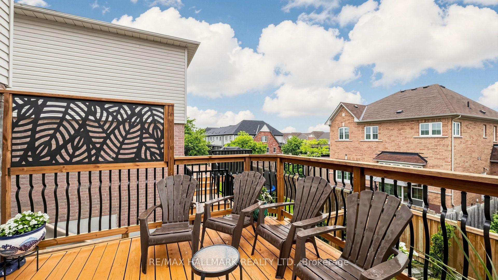 Photo 17 of 25 Wicks Drive, Ajax, Central East — HOMEH