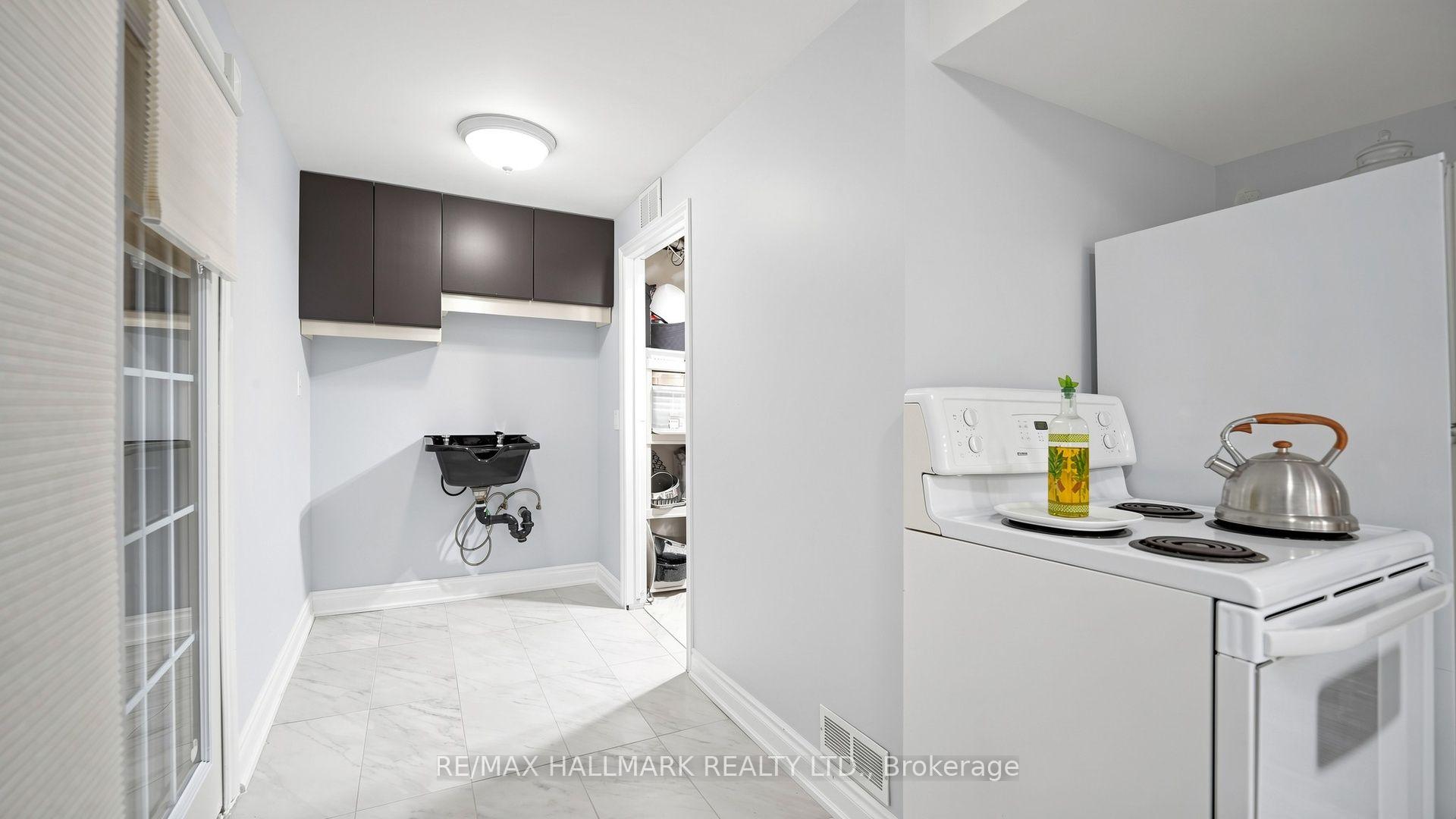 Photo 40 of 25 Wicks Drive, Ajax, Central East — HOMEH