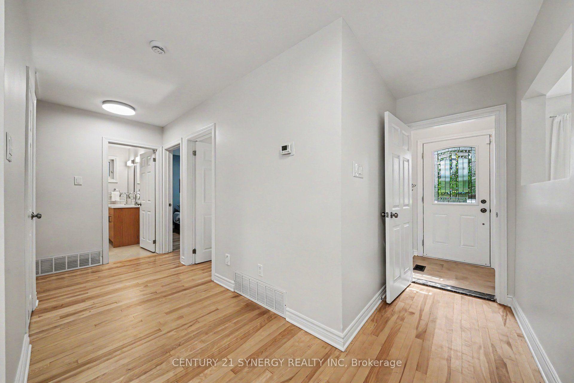 Photo 5 of 1225 Major Street, Ottawa, Bel Air Park — HOMEH