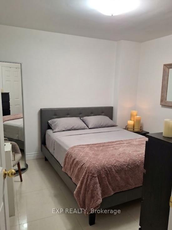Photo 9 of Unit 3, 256 Lakeshore Road E, Mississauga, Port Credit — HOMEH
