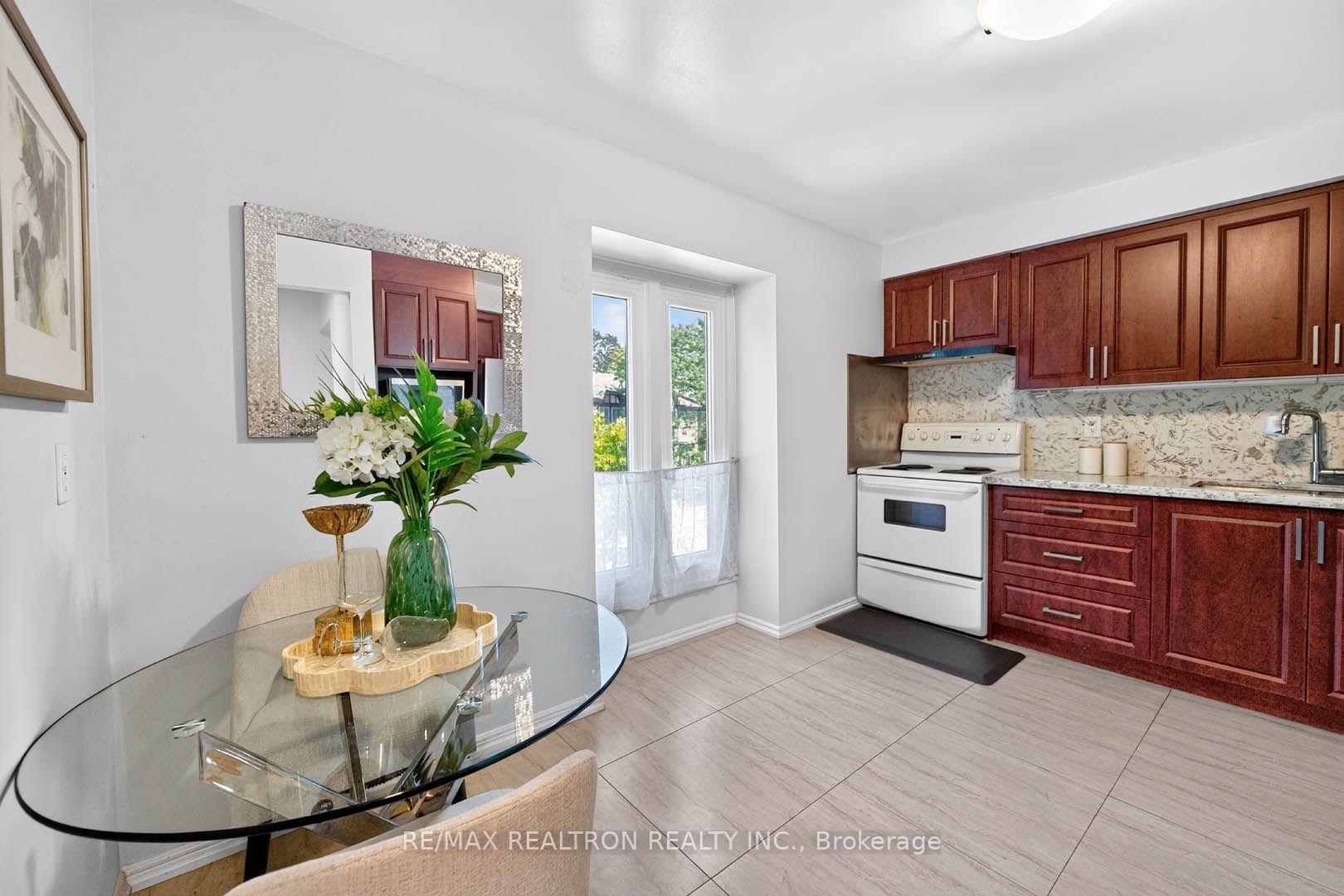 Photo 11 of Unit 36, 100 Burrows Hall Boulevard, Scarborough, Malvern — HOMEH