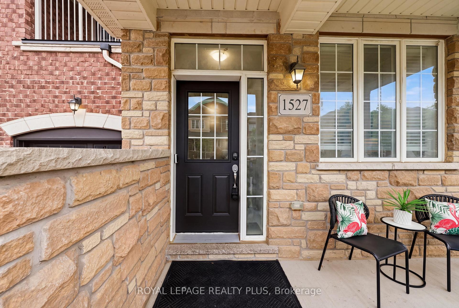 Photo 8 of 1527 Carr Landing, Milton, Ford — HOMEH