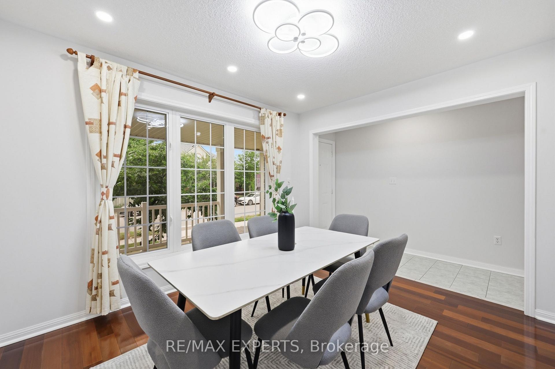 Photo 12 of 554 Caverhill Crescent, Milton, Clarke — HOMEH