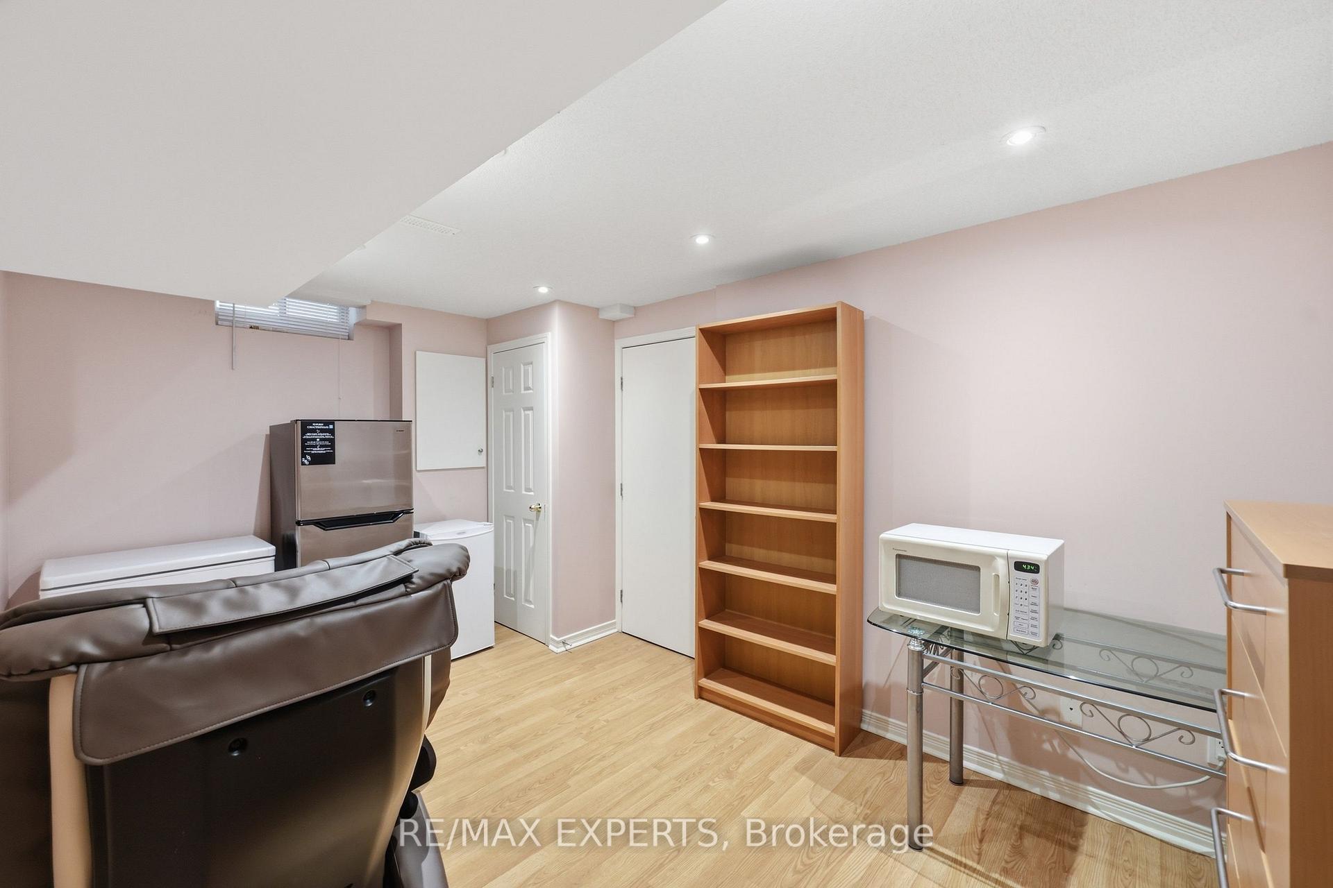 Photo 22 of 554 Caverhill Crescent, Milton, Clarke — HOMEH