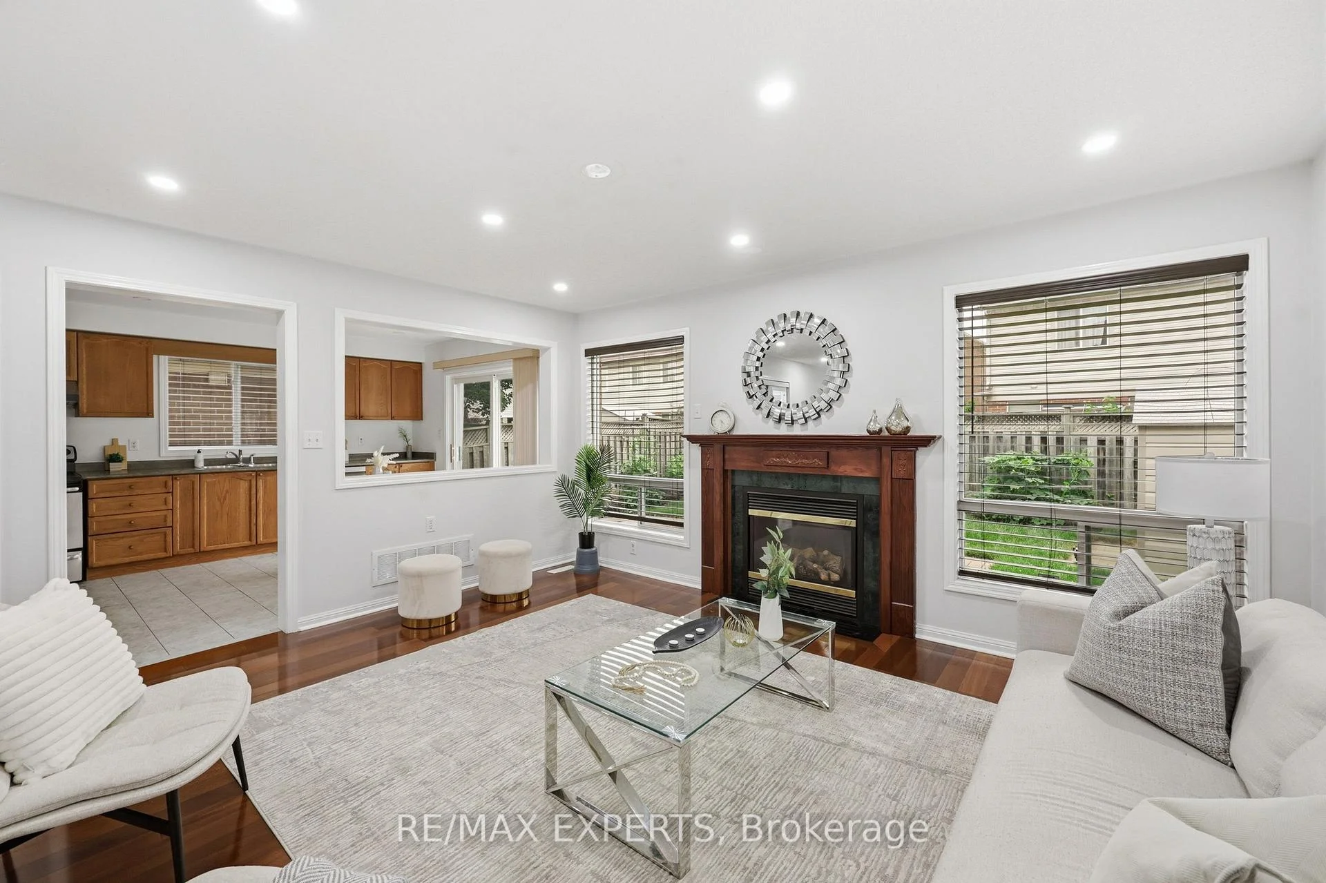 Photo 5 of 554 Caverhill Crescent, Milton, Clarke — HOMEH