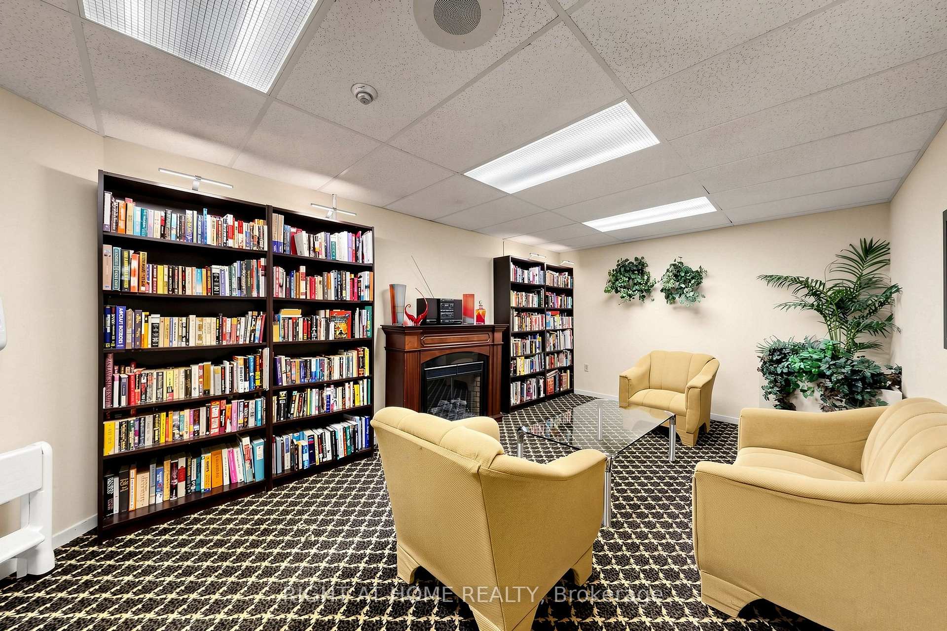 Photo 29 of Unit PH9, 300 Webb Drive, Mississauga, City Centre — HOMEH