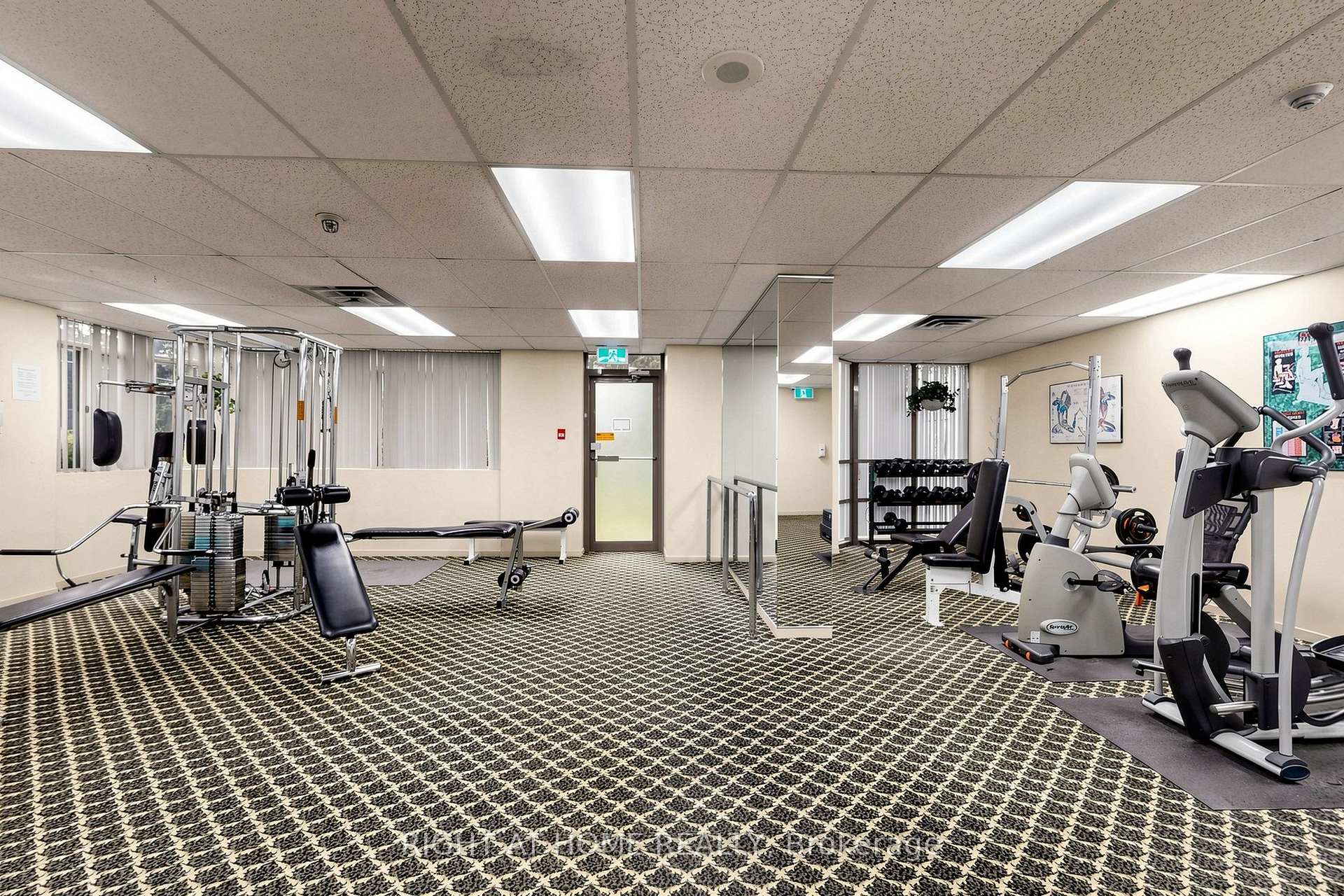 Photo 31 of Unit PH9, 300 Webb Drive, Mississauga, City Centre — HOMEH