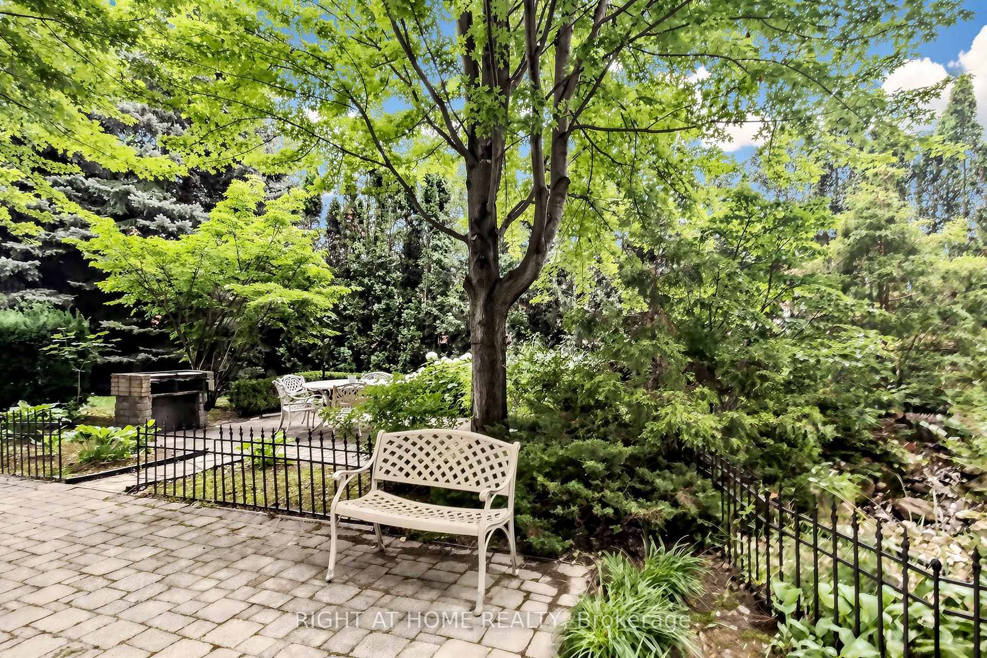 Photo 36 of Unit PH9, 300 Webb Drive, Mississauga, City Centre — HOMEH