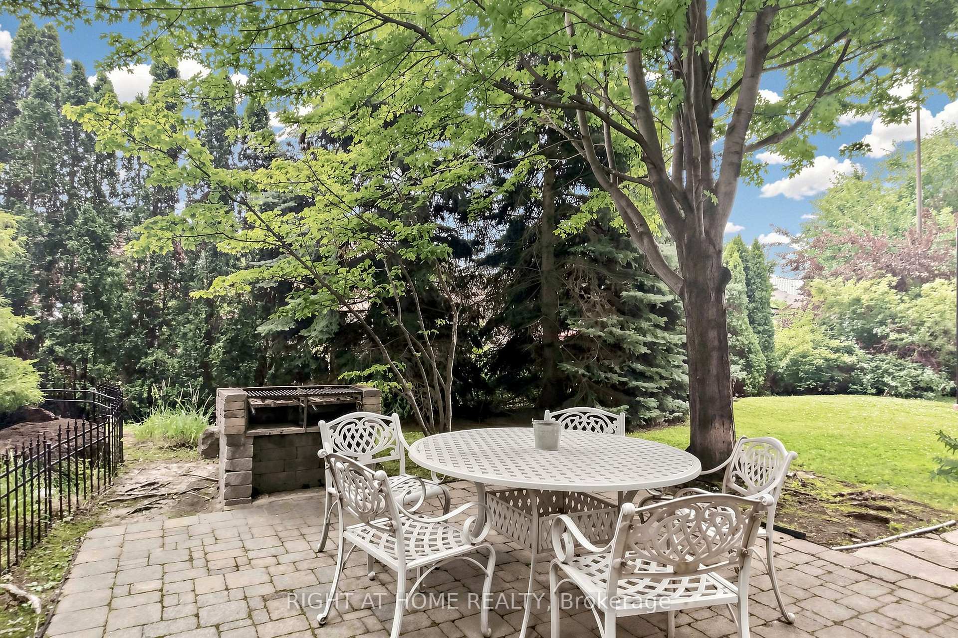 Photo 37 of Unit PH9, 300 Webb Drive, Mississauga, City Centre — HOMEH