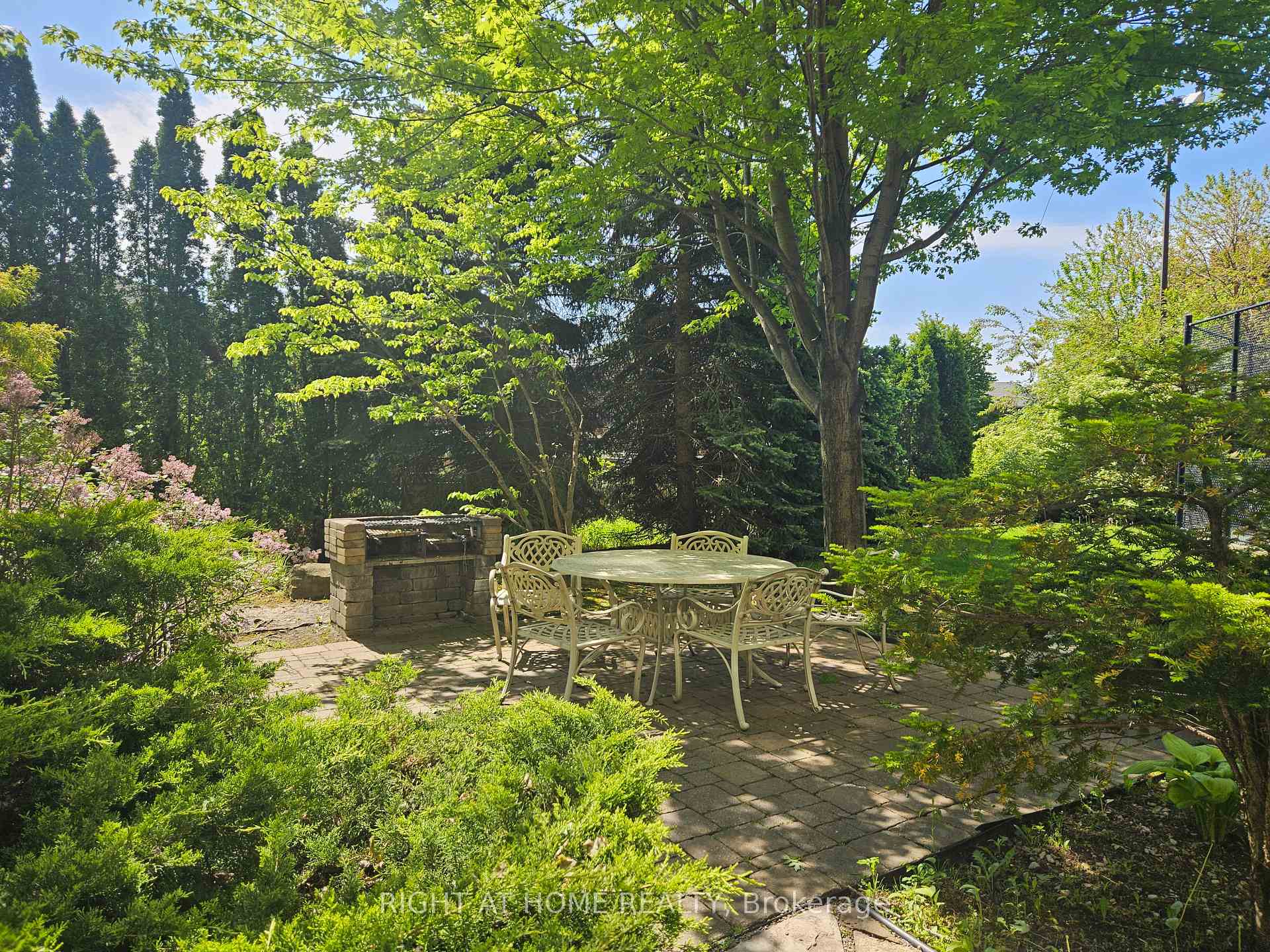 Photo 40 of Unit PH9, 300 Webb Drive, Mississauga, City Centre — HOMEH