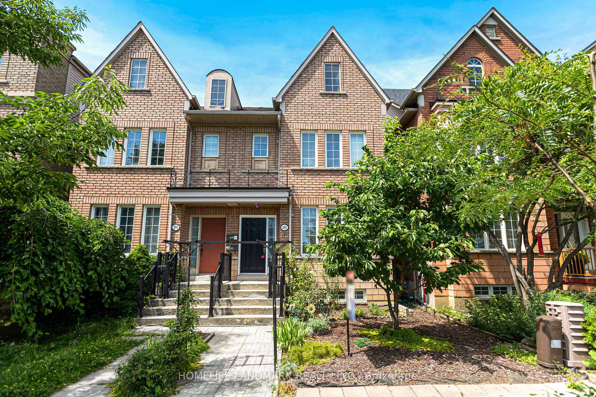 Photo 1 of 293 Murray Ross Parkway, North York, York University Heights — HOMEH