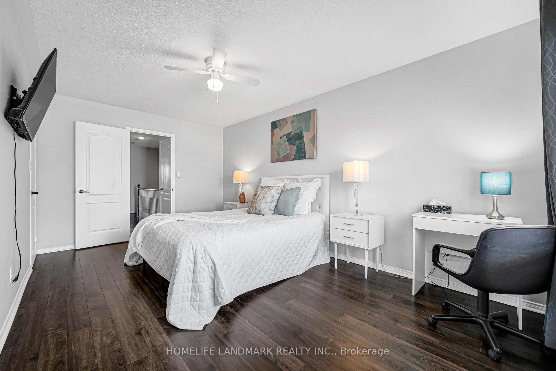 Photo 15 of 293 Murray Ross Parkway, North York, York University Heights — HOMEH